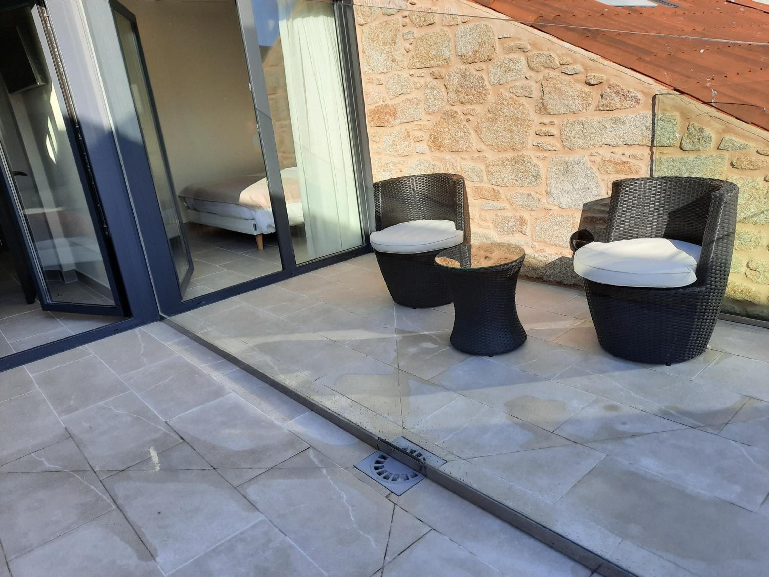 Double Room with Terrace - Photo 4
