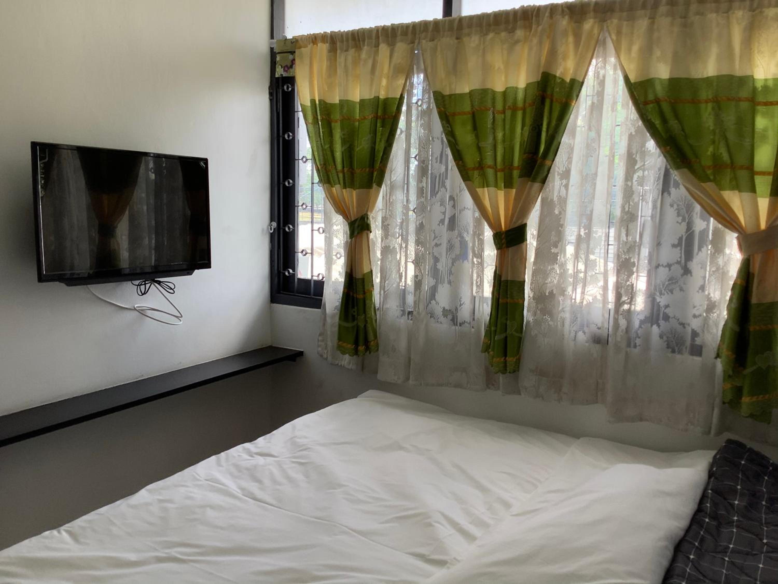 Deluxe Double or Twin Room with Mountain View - Photo 2