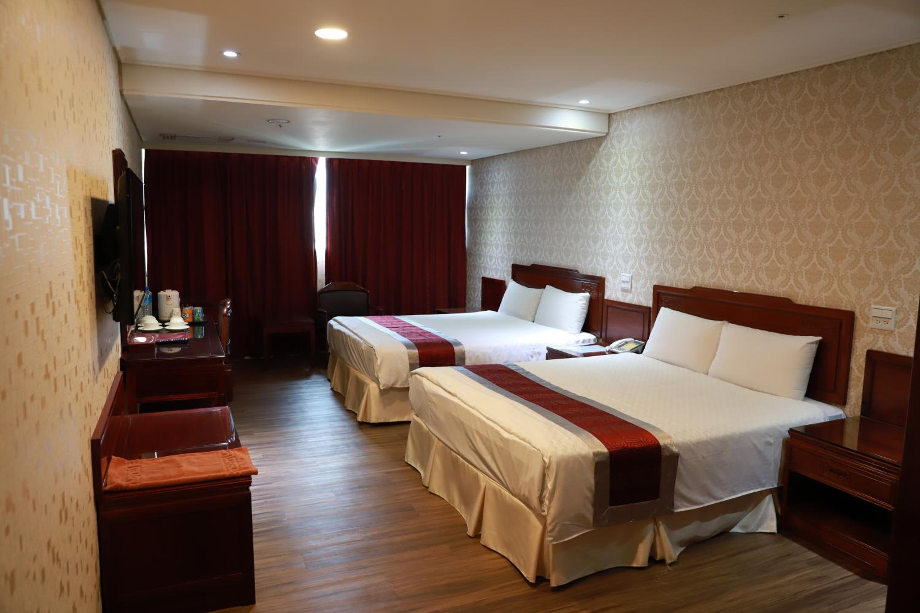 Deluxe Quadruple Room photo 3