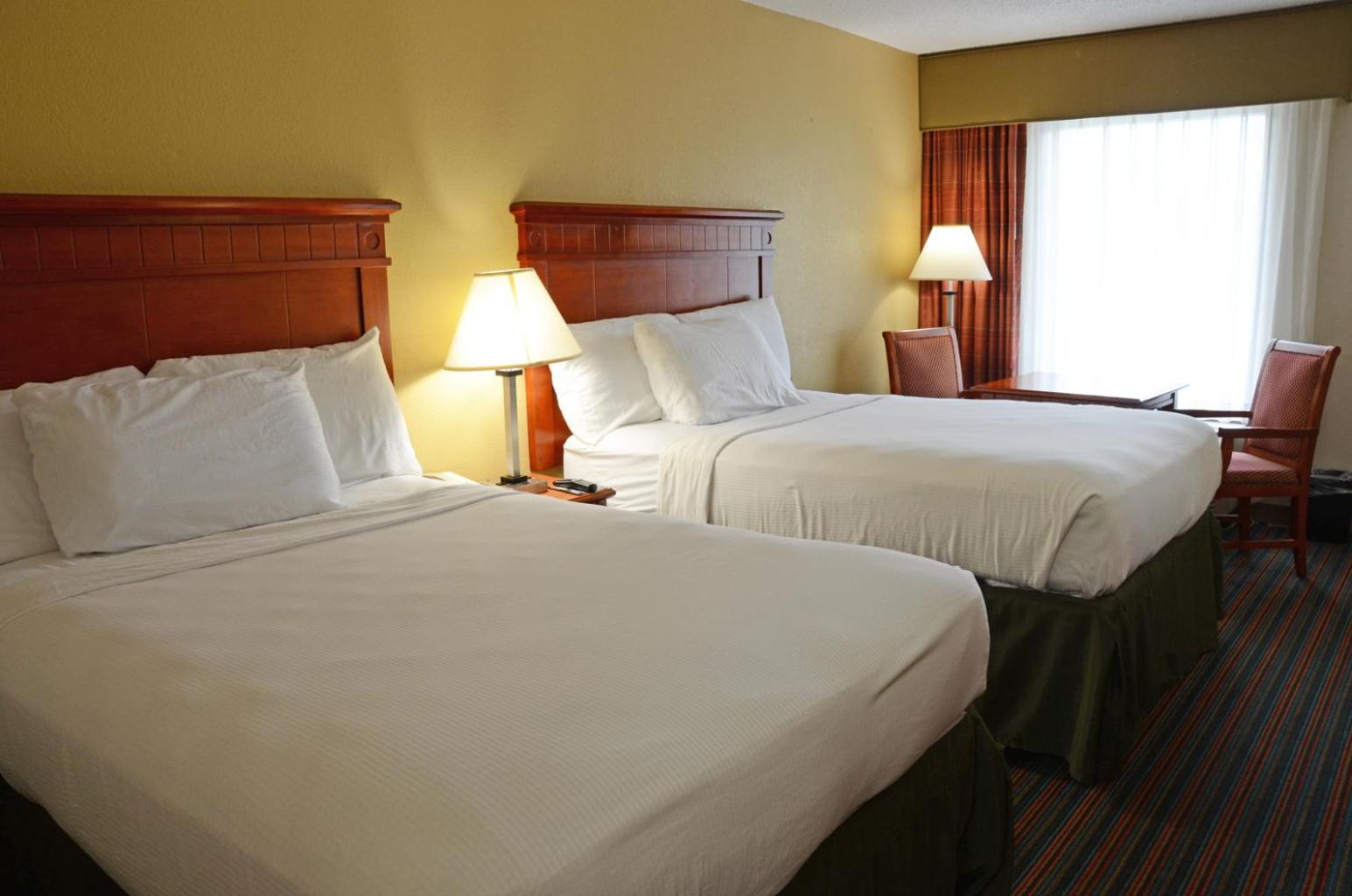 Double Room with Two Double Beds - Non-Smoking - Photo 1