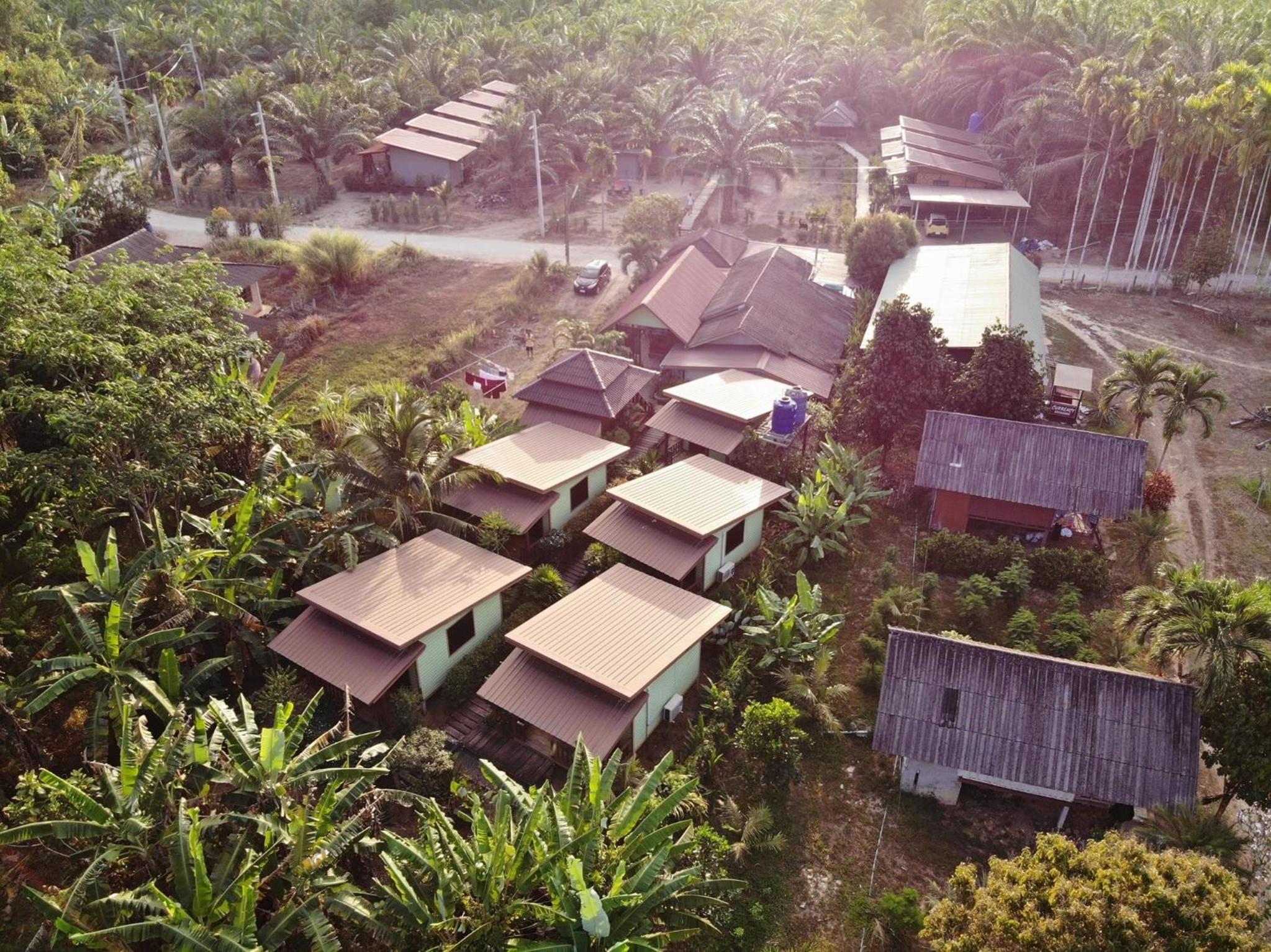 Bungalow with Air Conditioning - Photo 16