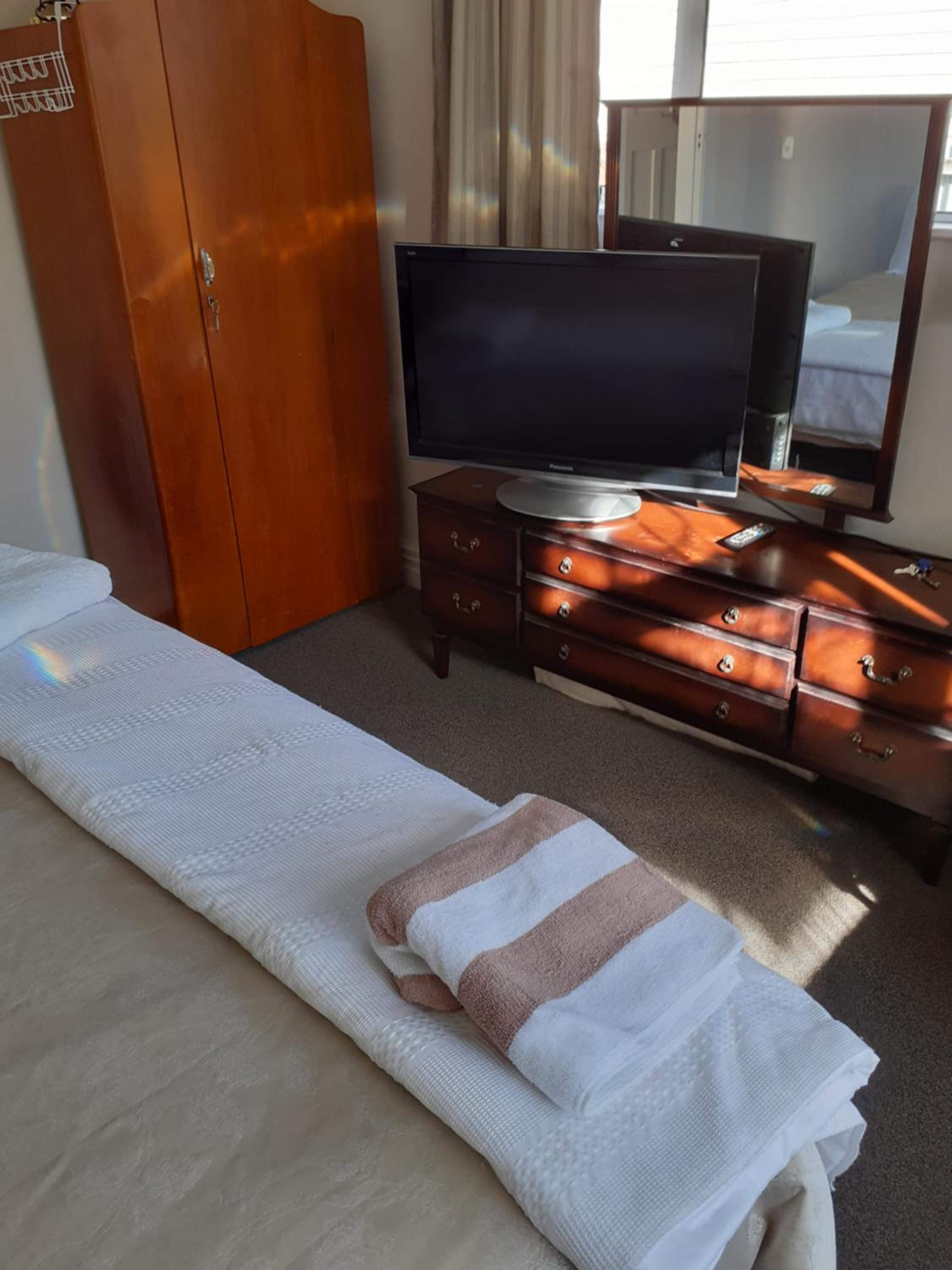 Deluxe Family Room - Photo 5
