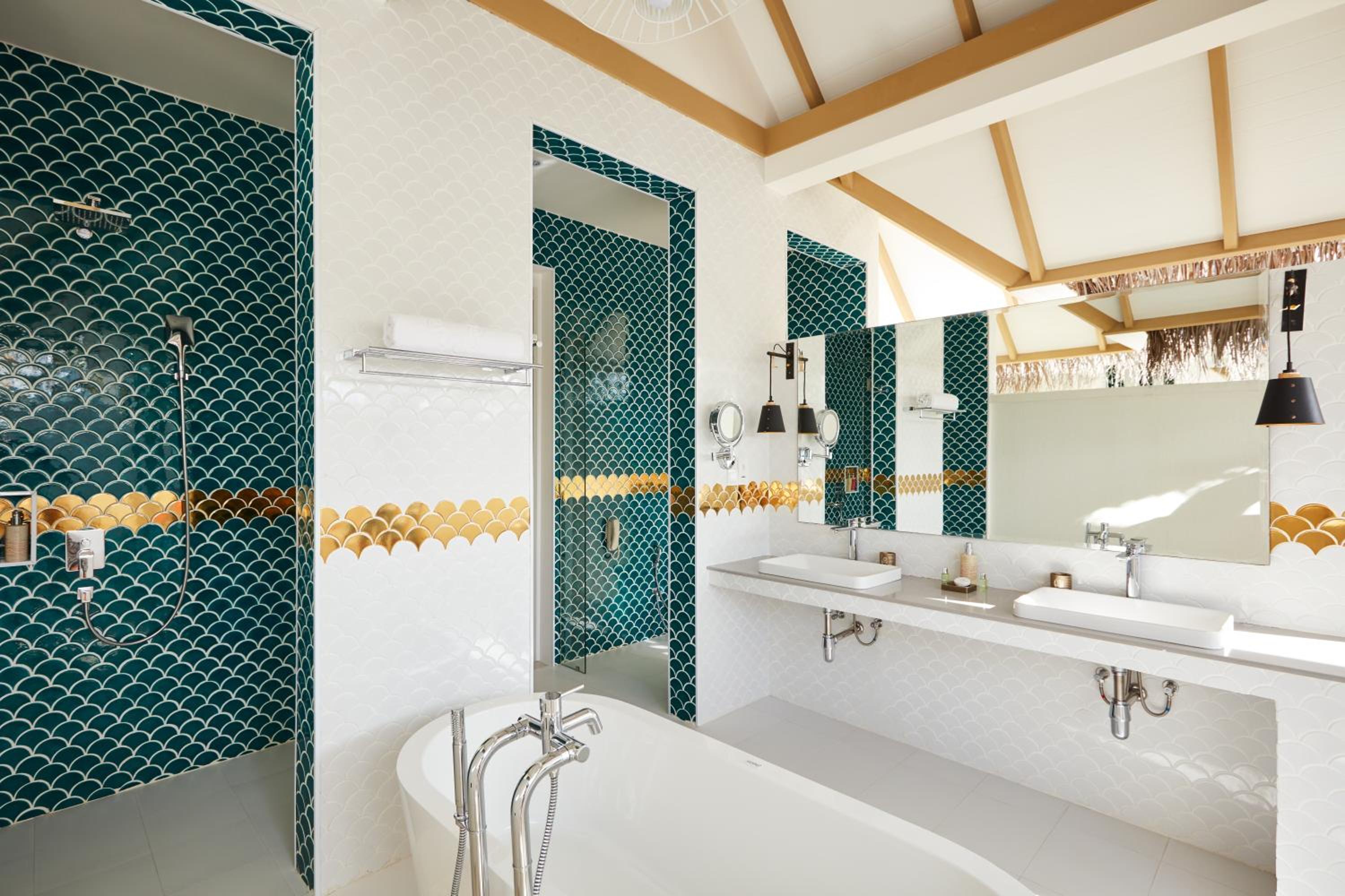 Beach Villa with Private Pool (Free seaplane for 2 pax with min 7-night stay - All Inclusive Meal Plan only) - Photo 10