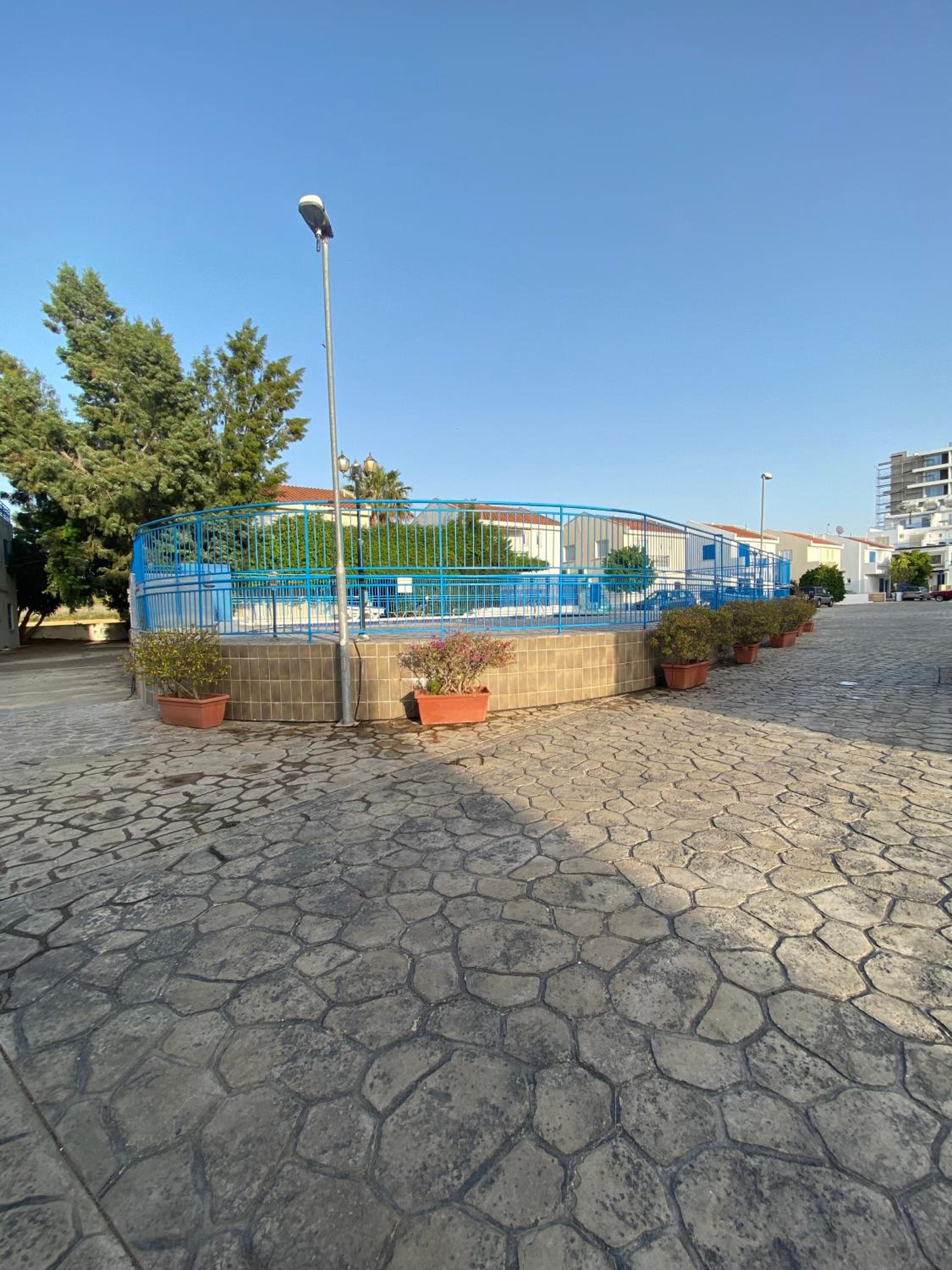 Apartment - Photo 9