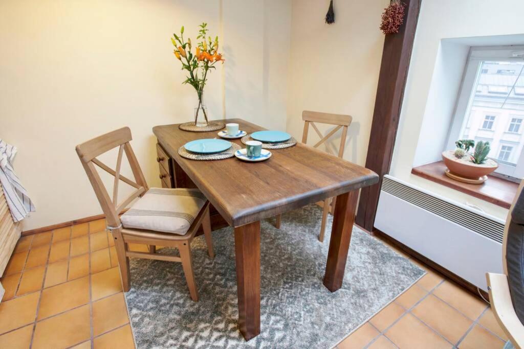 Studio Apartment - Photo 12