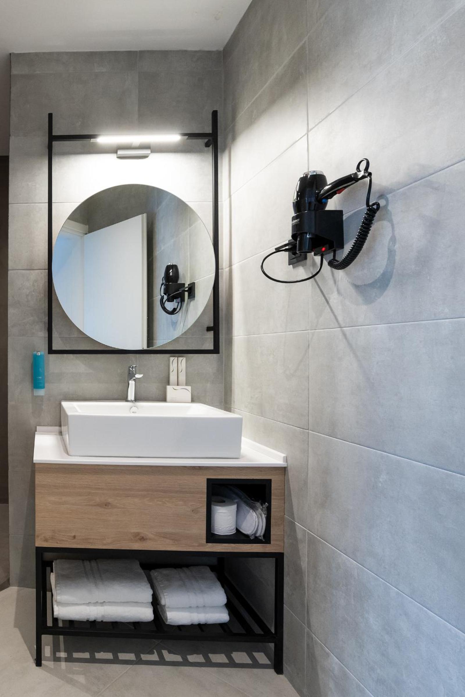 Superior Apartment - Photo 8
