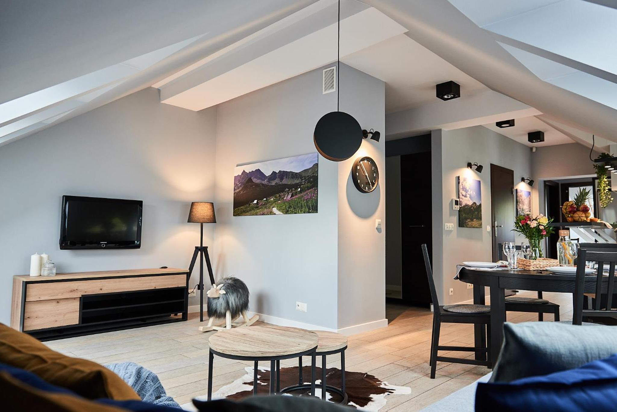 Three-Bedroom Standard Apartment