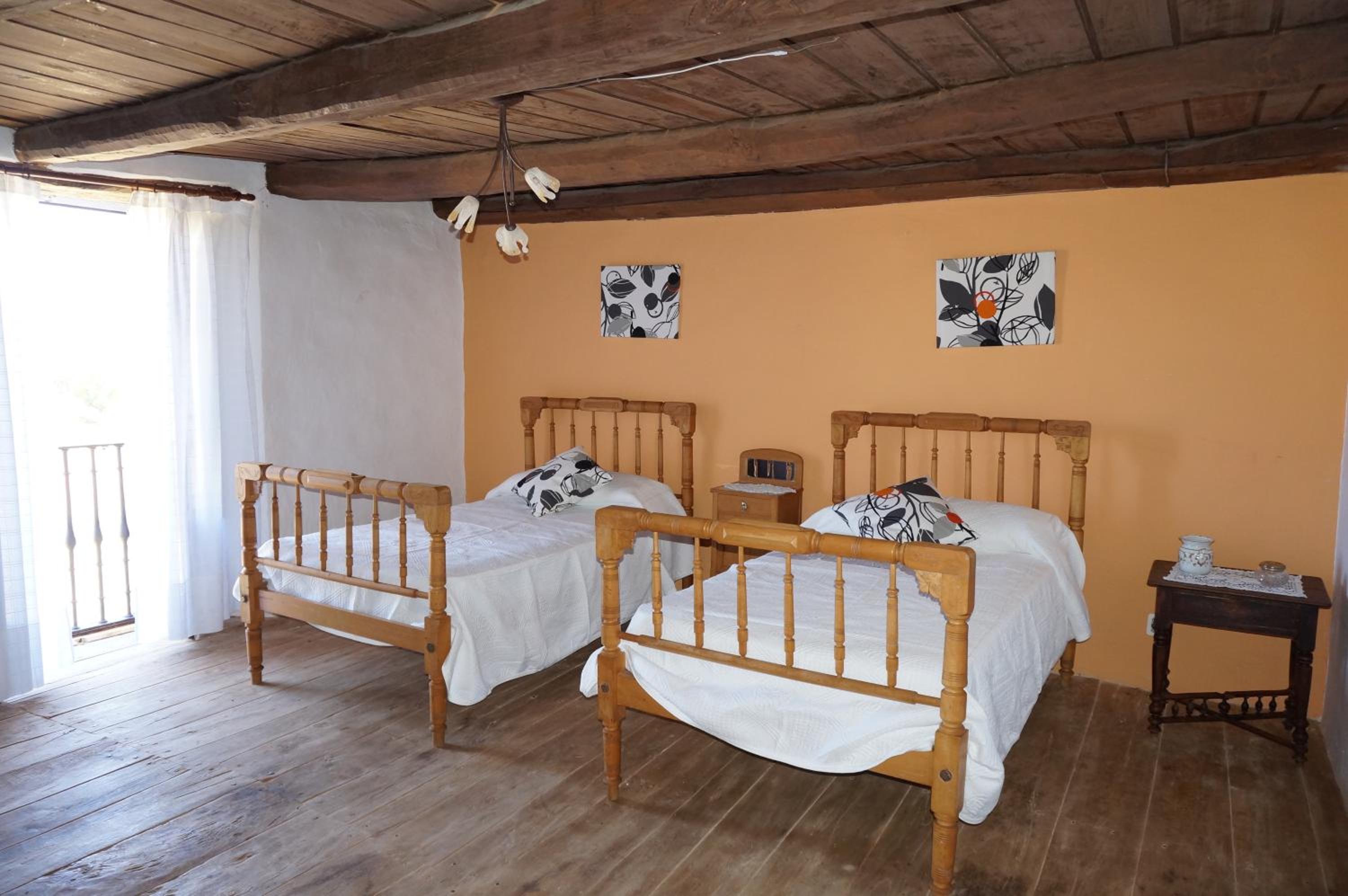 Casa de Seis Habitaciones
