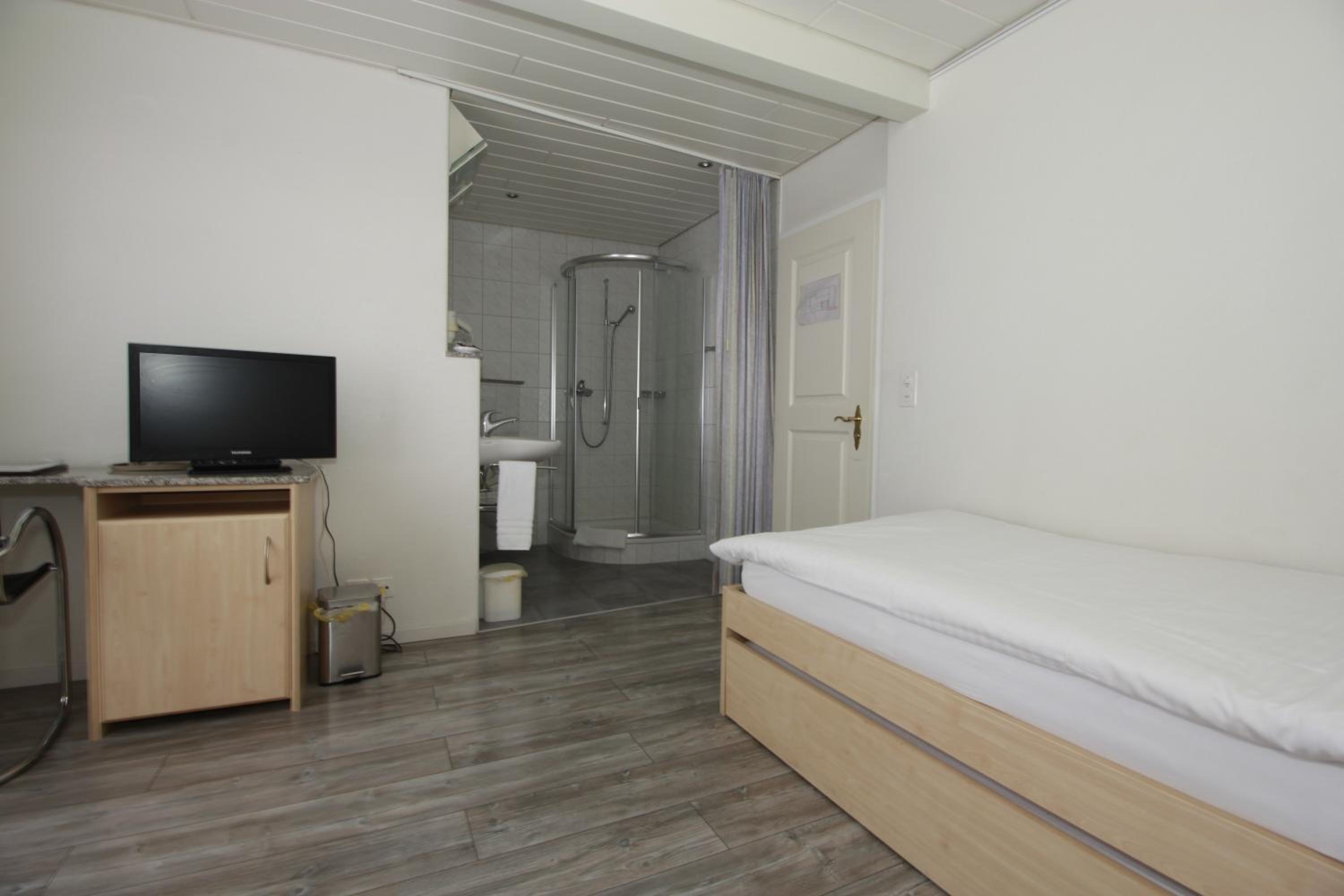 Single Room