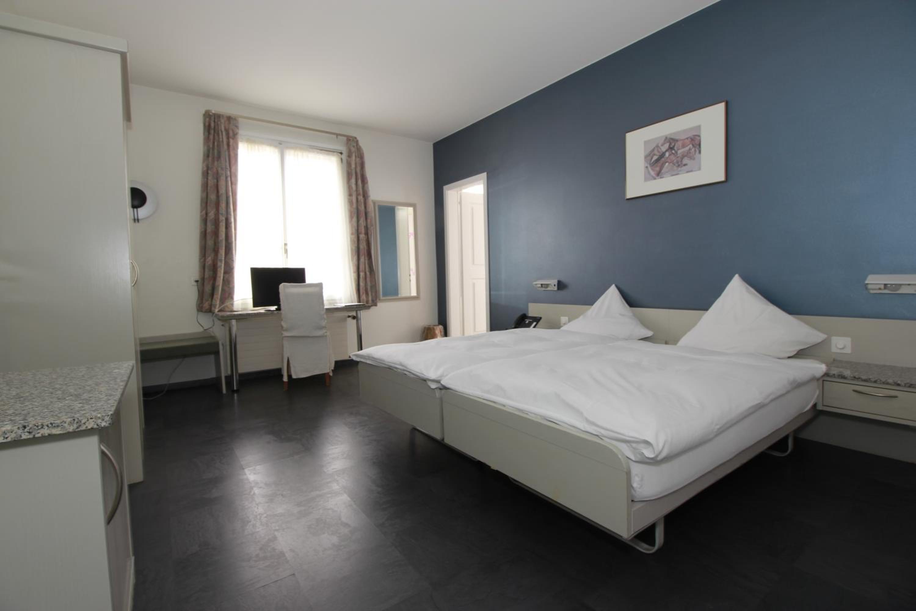 Double Room - Photo 1