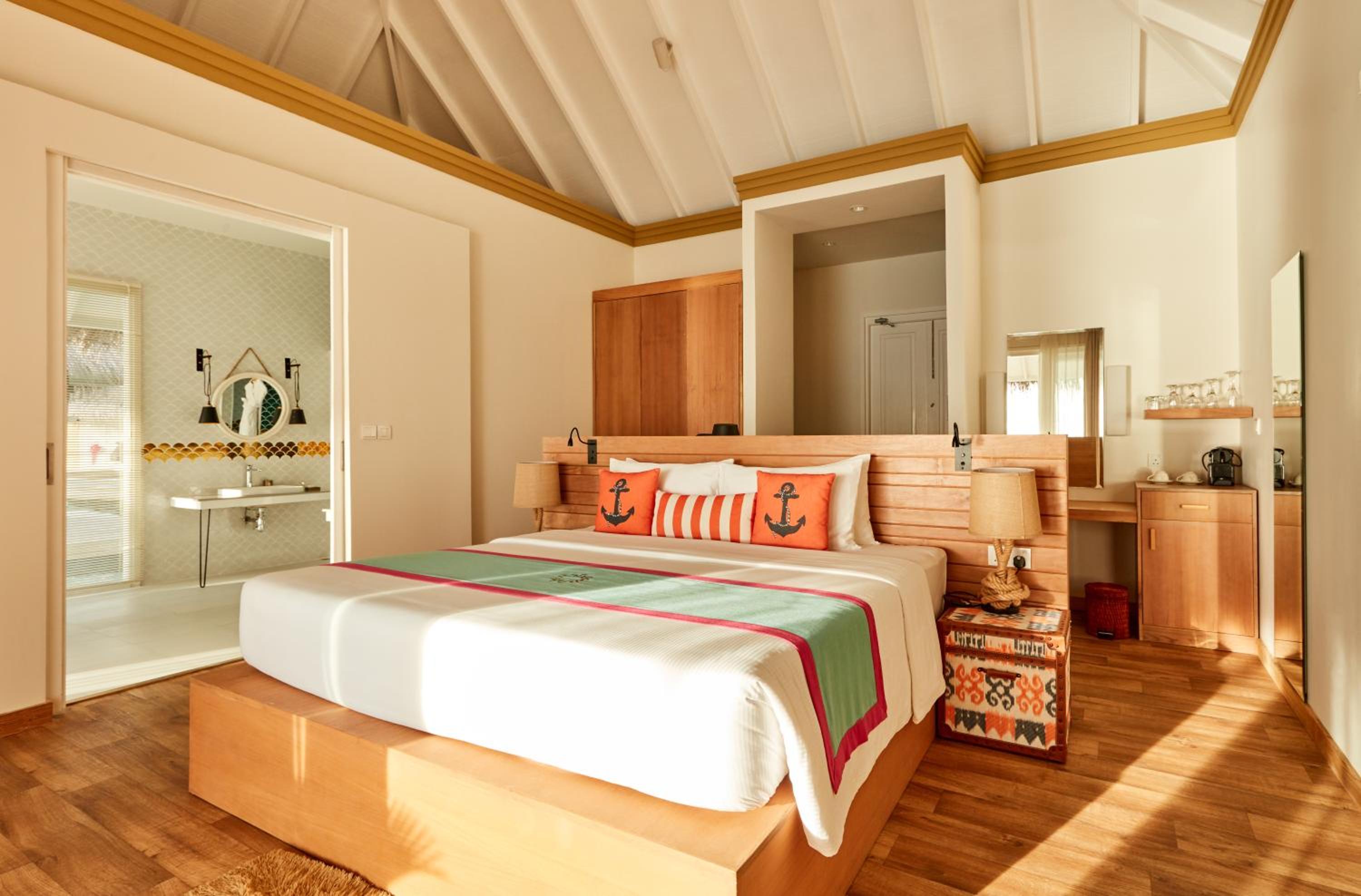 Ocean Villa with Private Pool (Free seaplane for 2 pax with min 7-night stay - All Inclusive Meal Plan only) - Photo 13