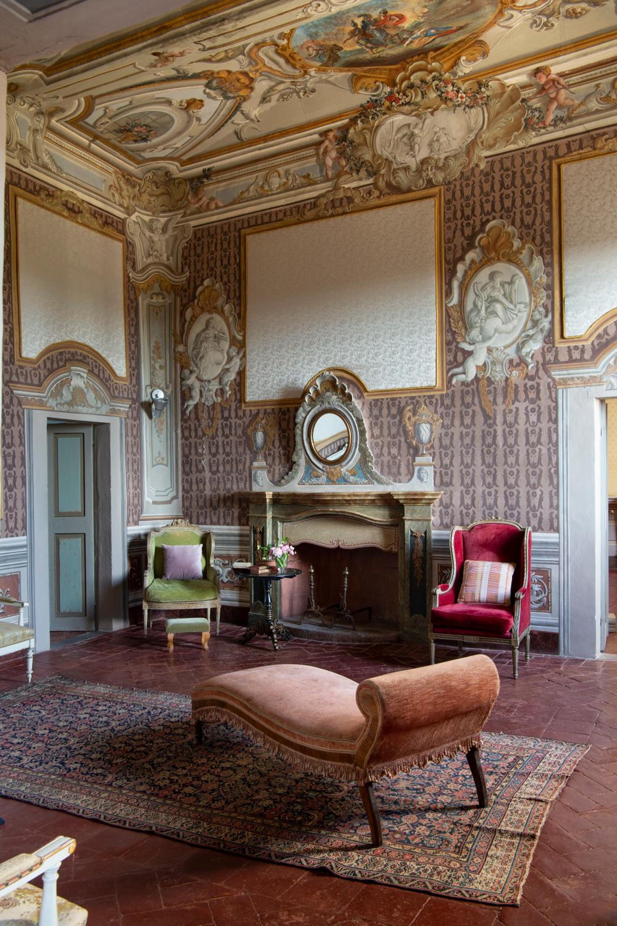 Deluxe King Suite - Photo 68