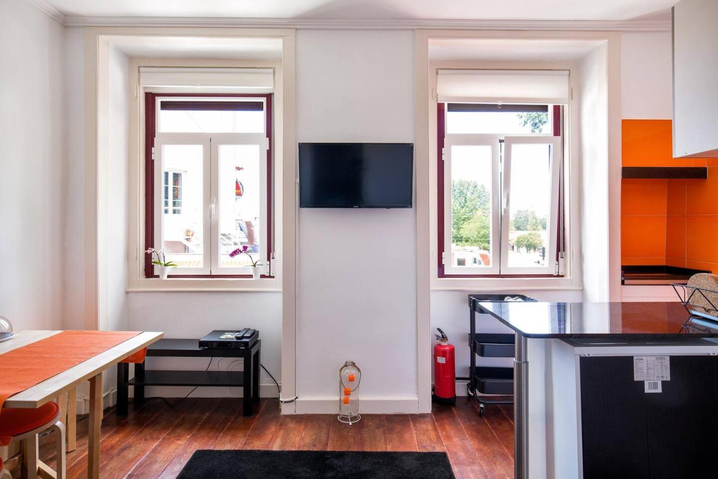 One-Bedroom House - Photo 12