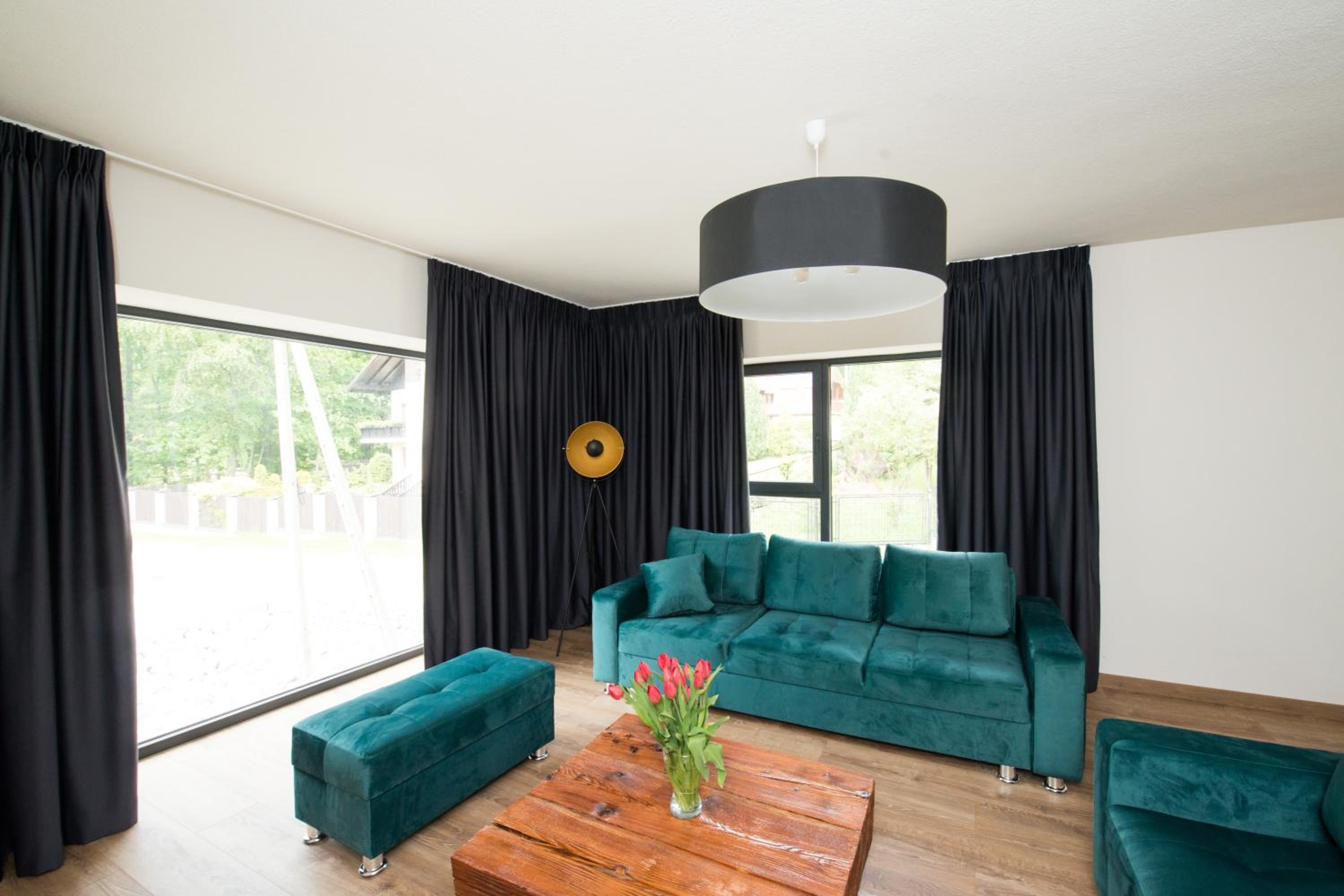 One-Bedroom Apartment - Photo 15