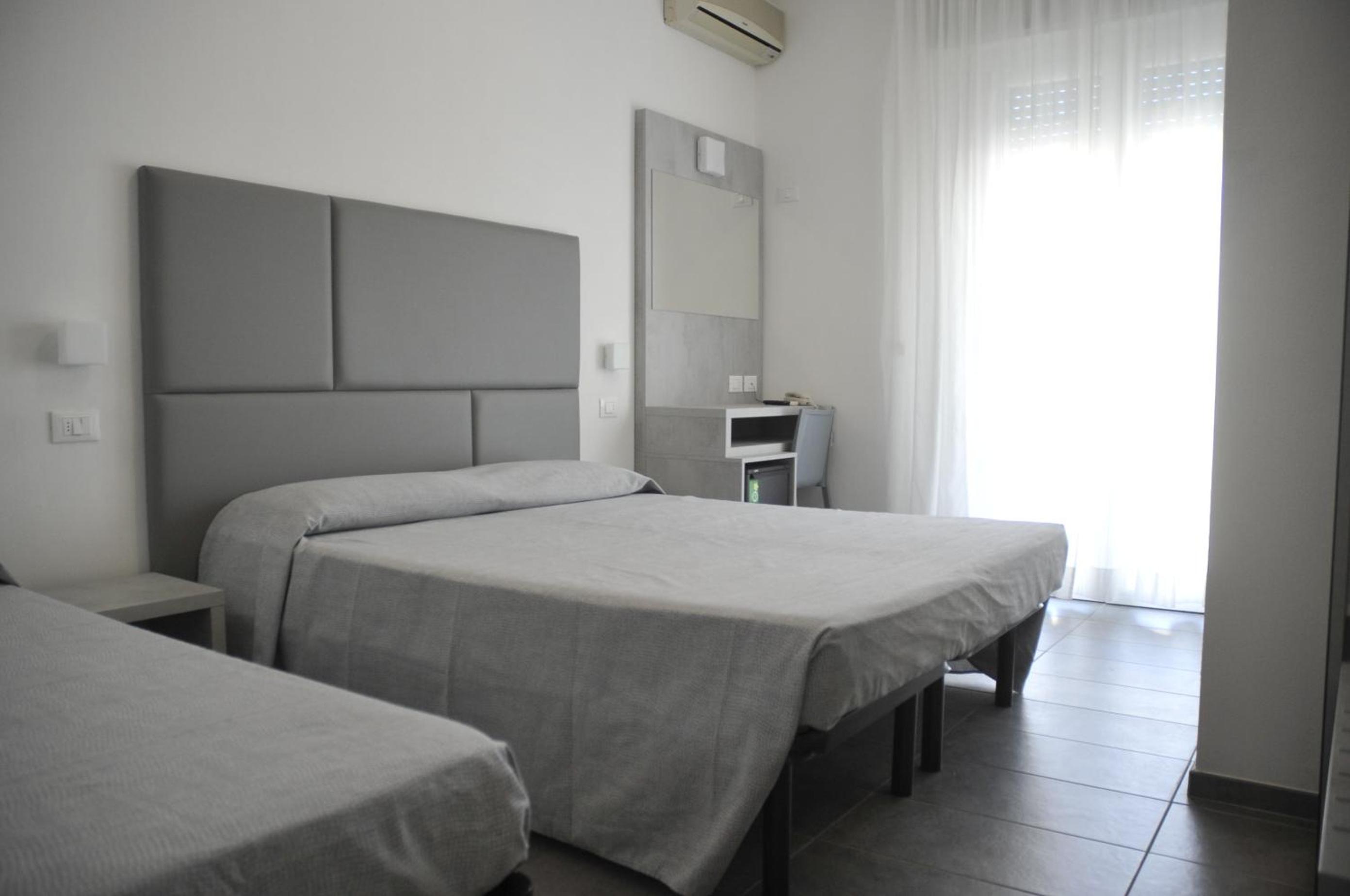 Triple Room with Balcony photo 1