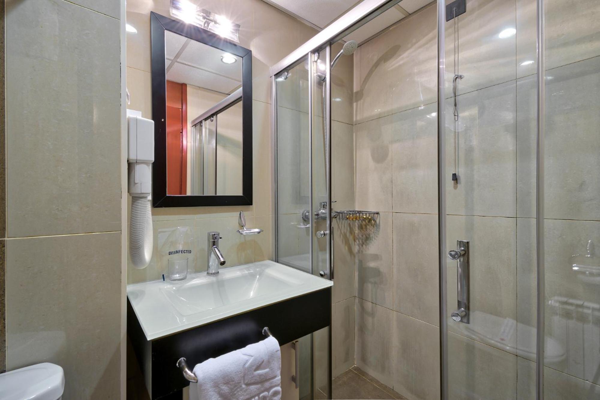 Superior Double Room photo 3