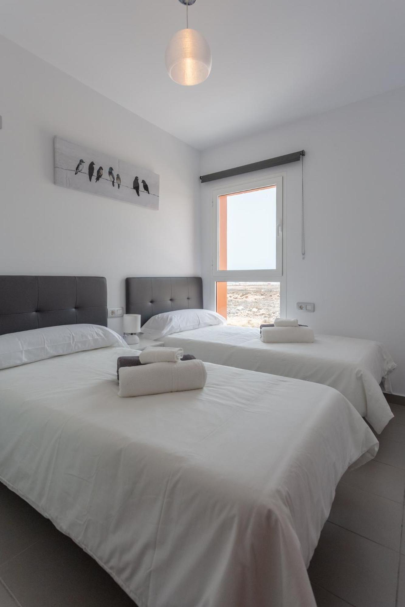 Casa adosada de tres habitaciones