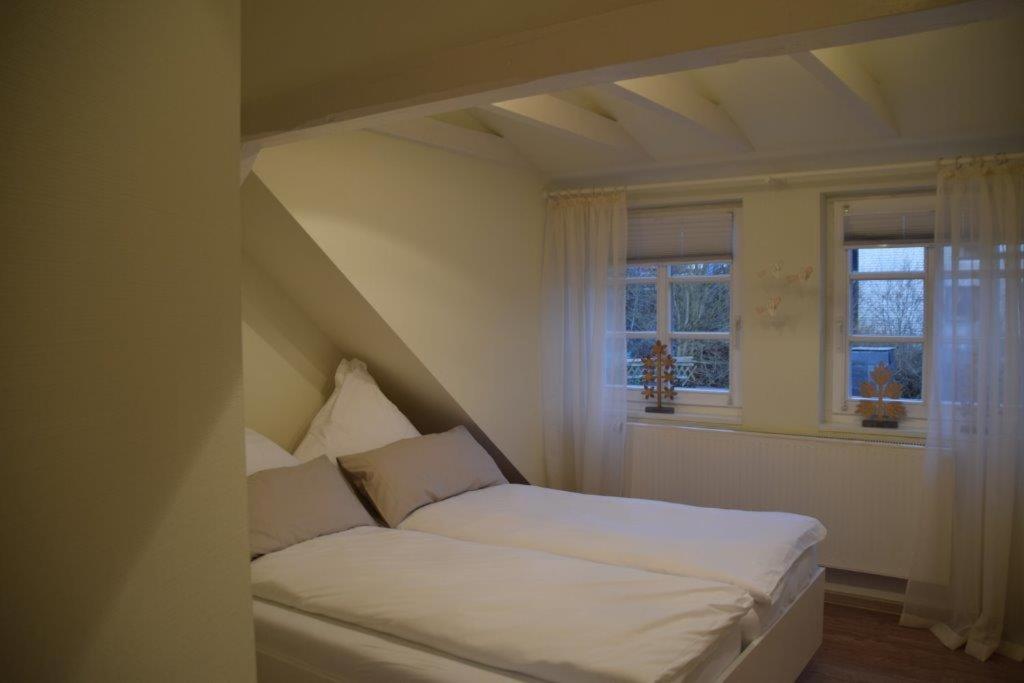 Standard Double Room - Photo 5