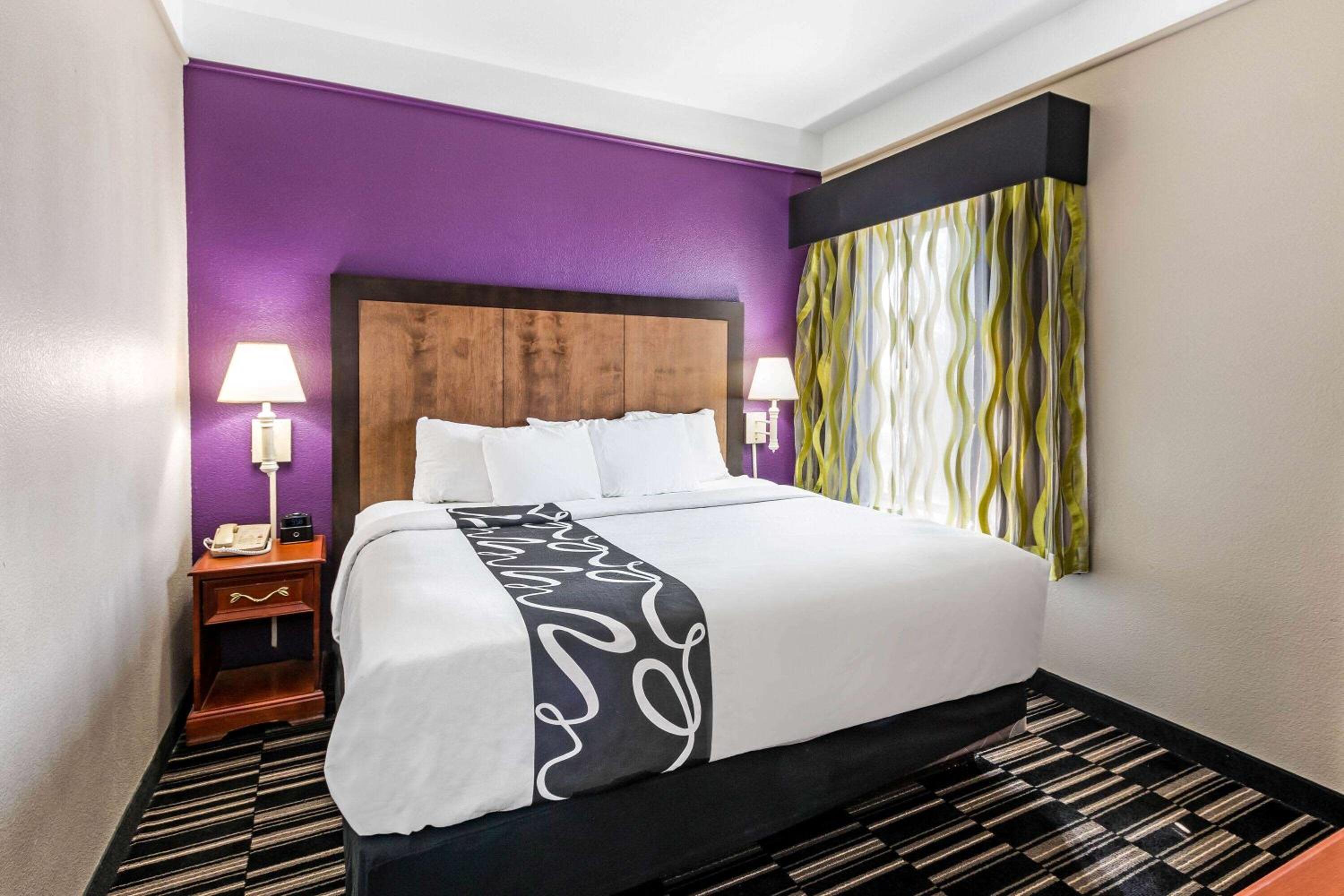 King Suite - Photo 1