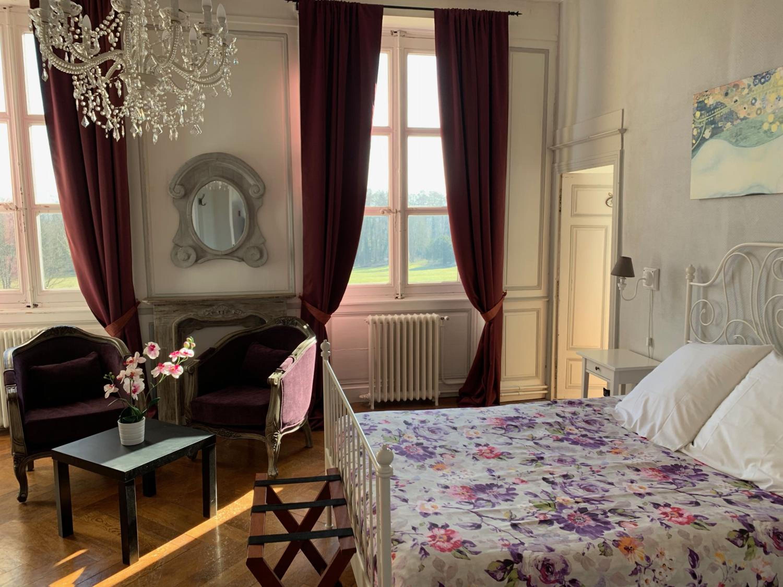 Deluxe Suite