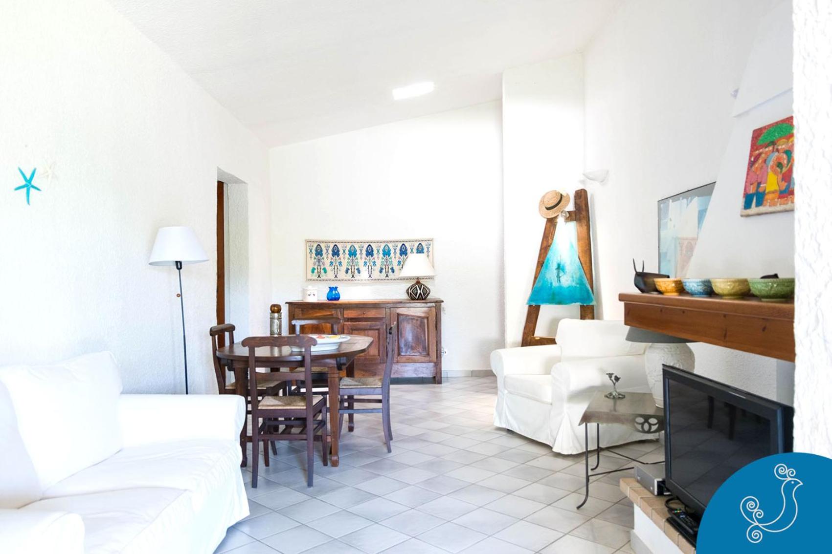 Villa photo 3