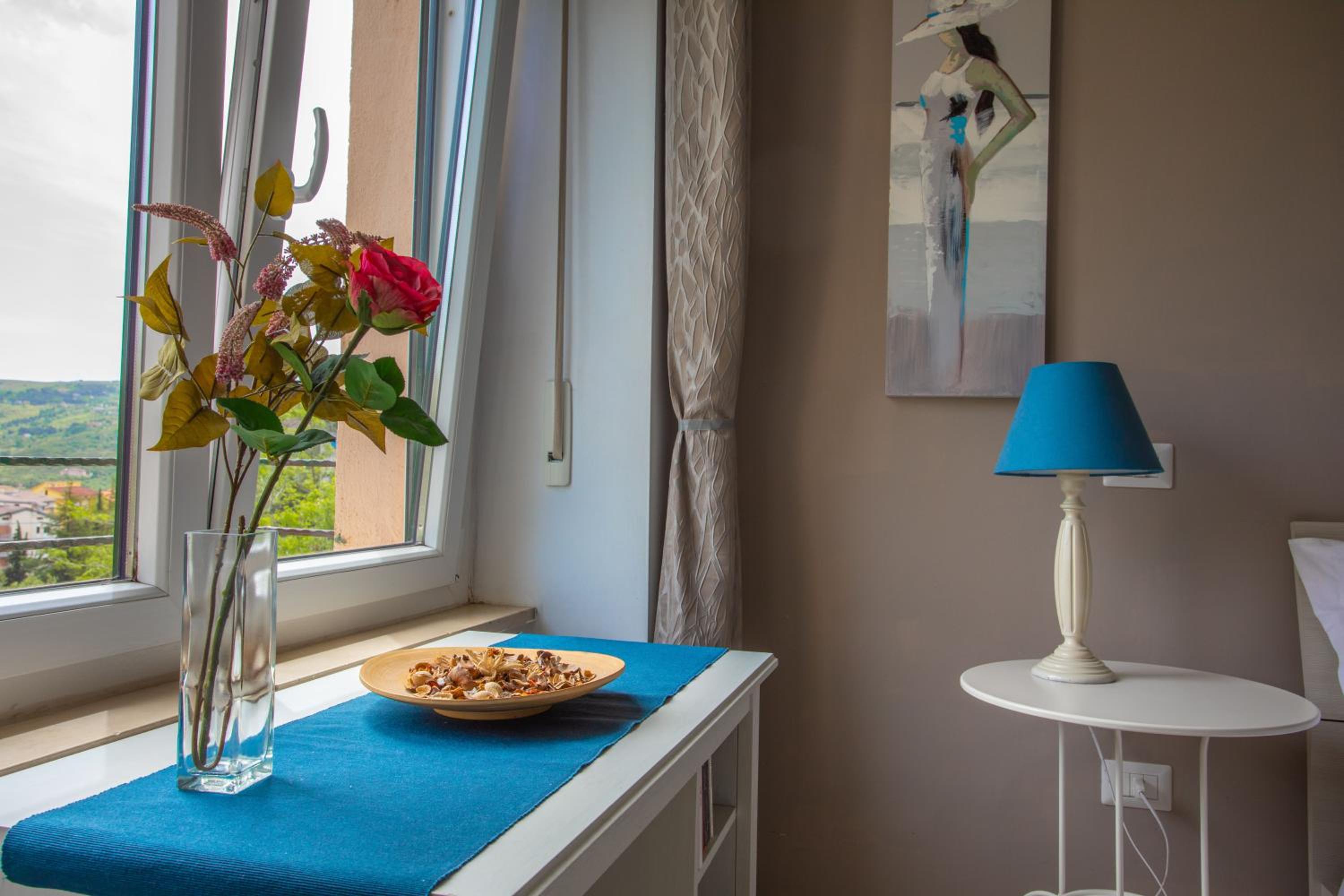 Double Room with Private Bathroom photo 1