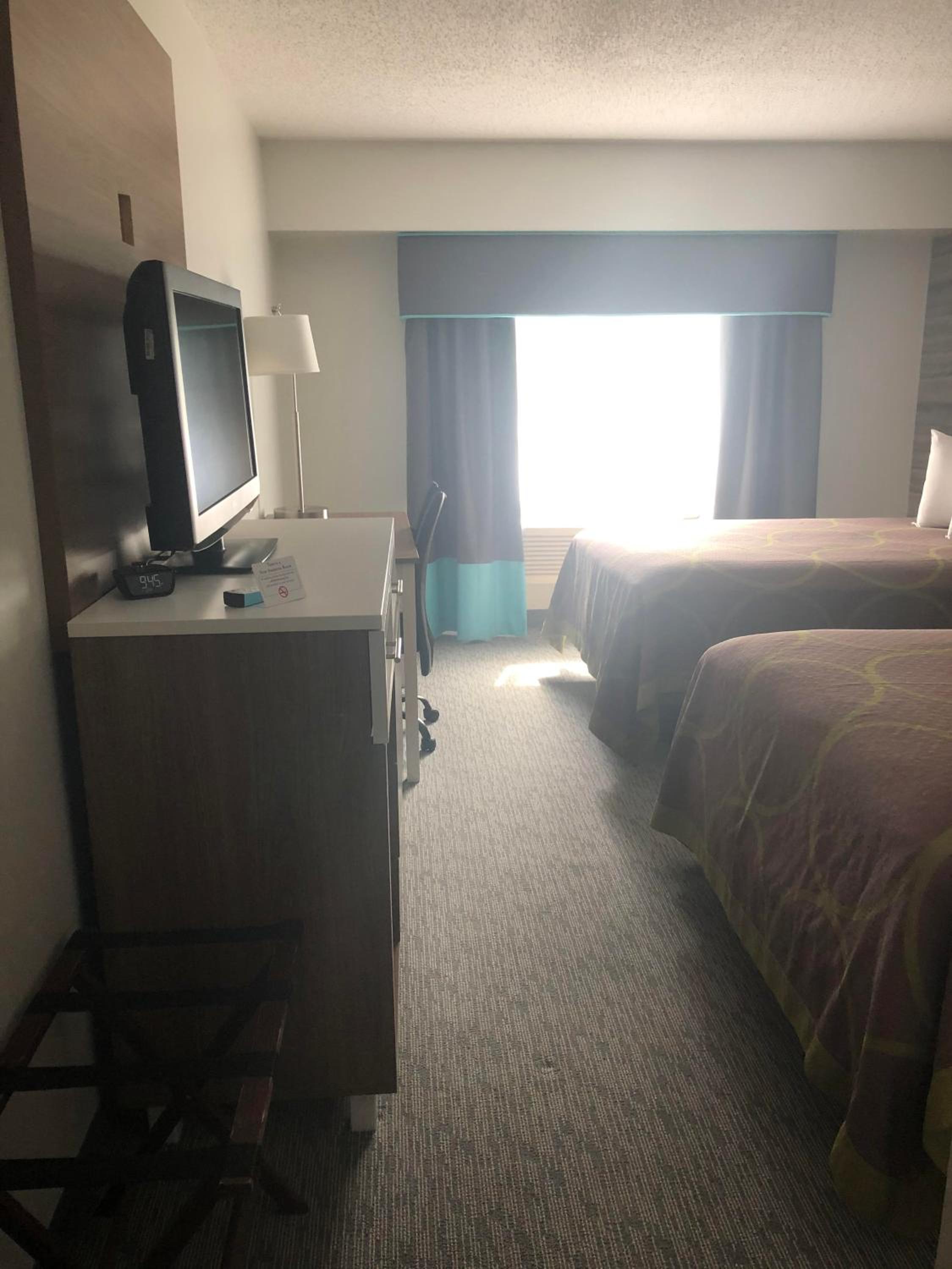 Double Room with Two Double Beds - Non-Smoking photo 1