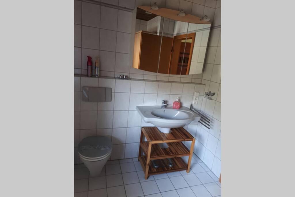 Three-Bedroom Apartment with Balcony photo 3
