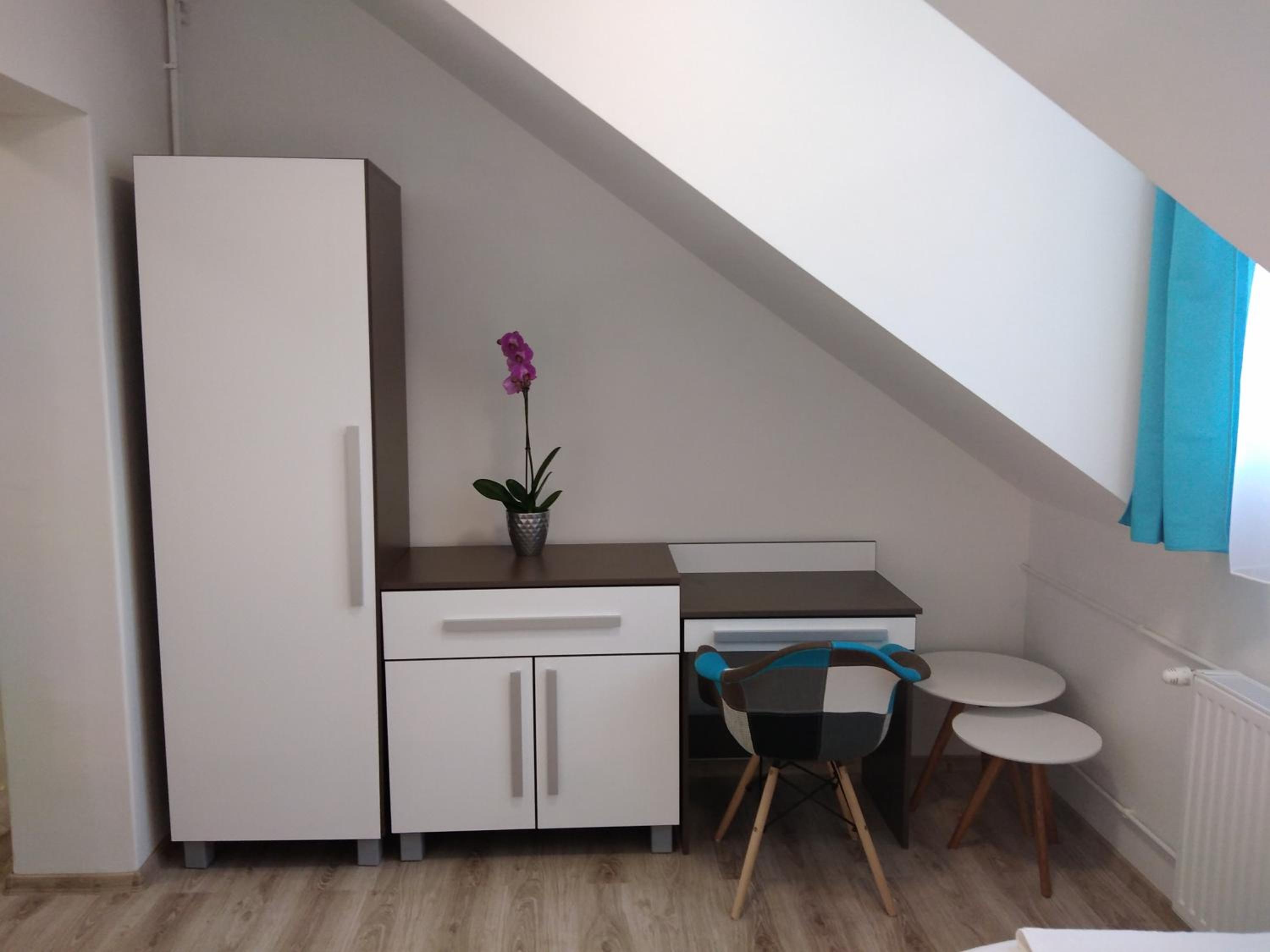 Double or Twin Room photo 3