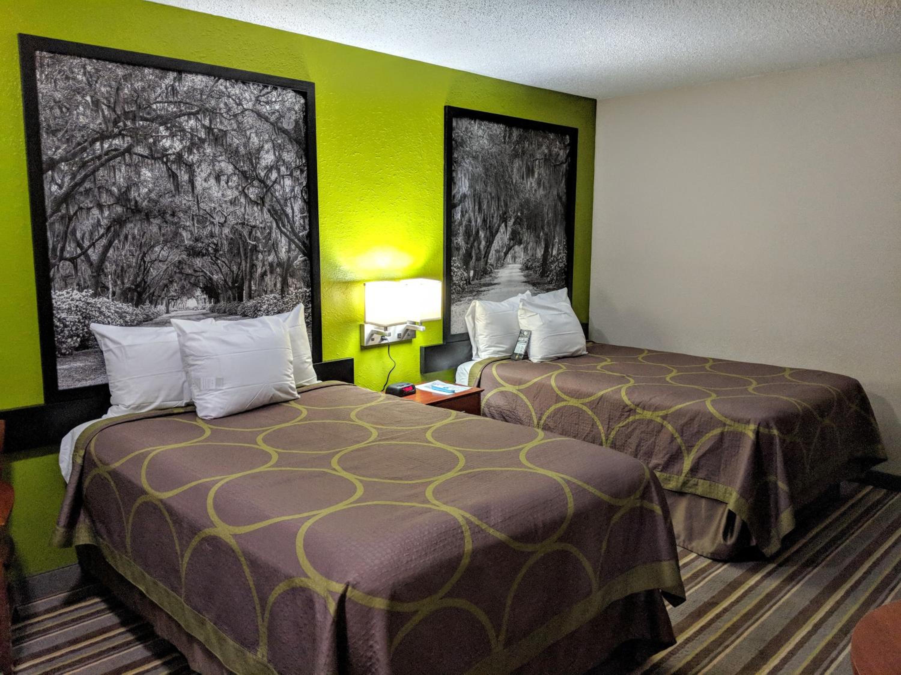 Double Room with Two Double Beds - First Floor/Smoking photo 2