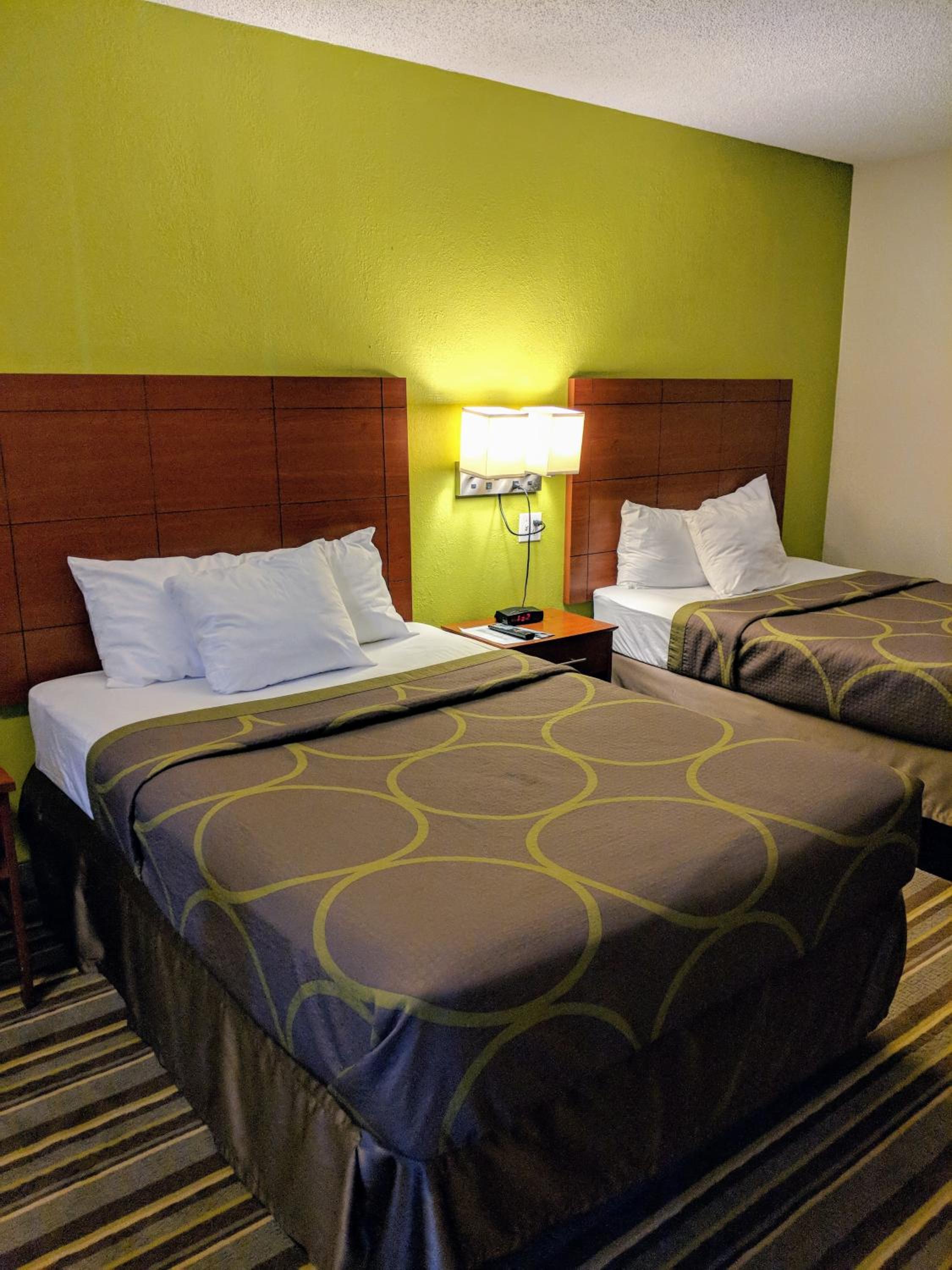 Double Room with Two Double Beds - First Floor/Smoking photo 3