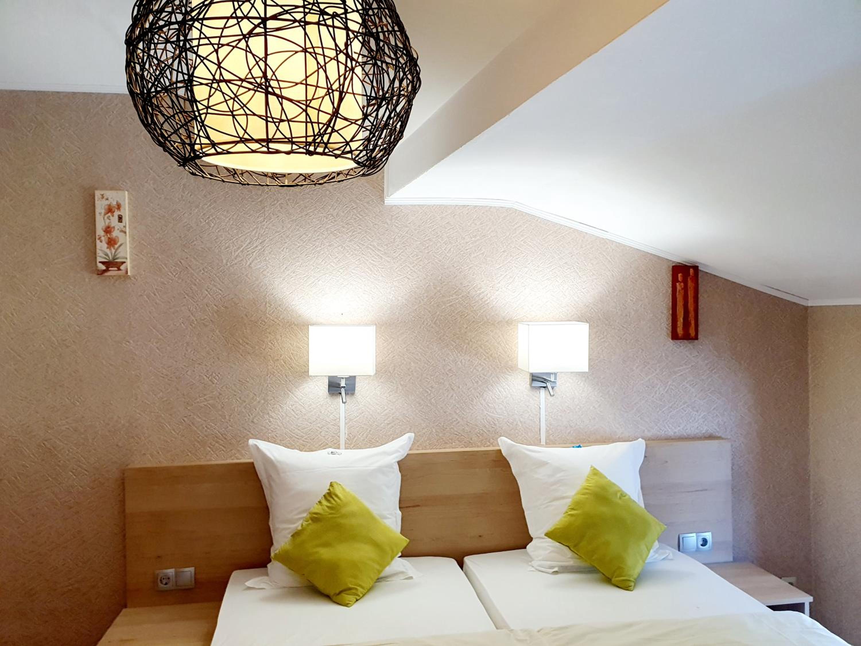 Double or Twin Room - Photo 14