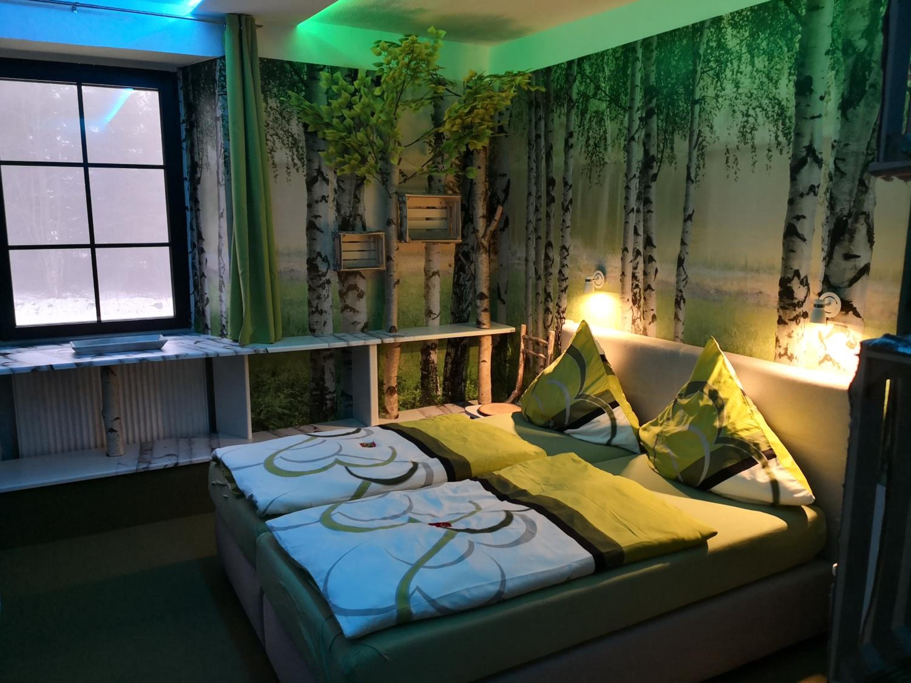 Queen Room - Photo 3