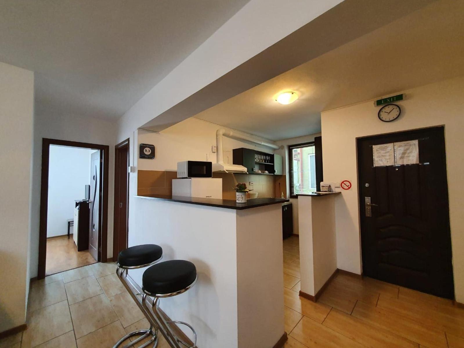Two-Bedroom Apartment - Photo 4