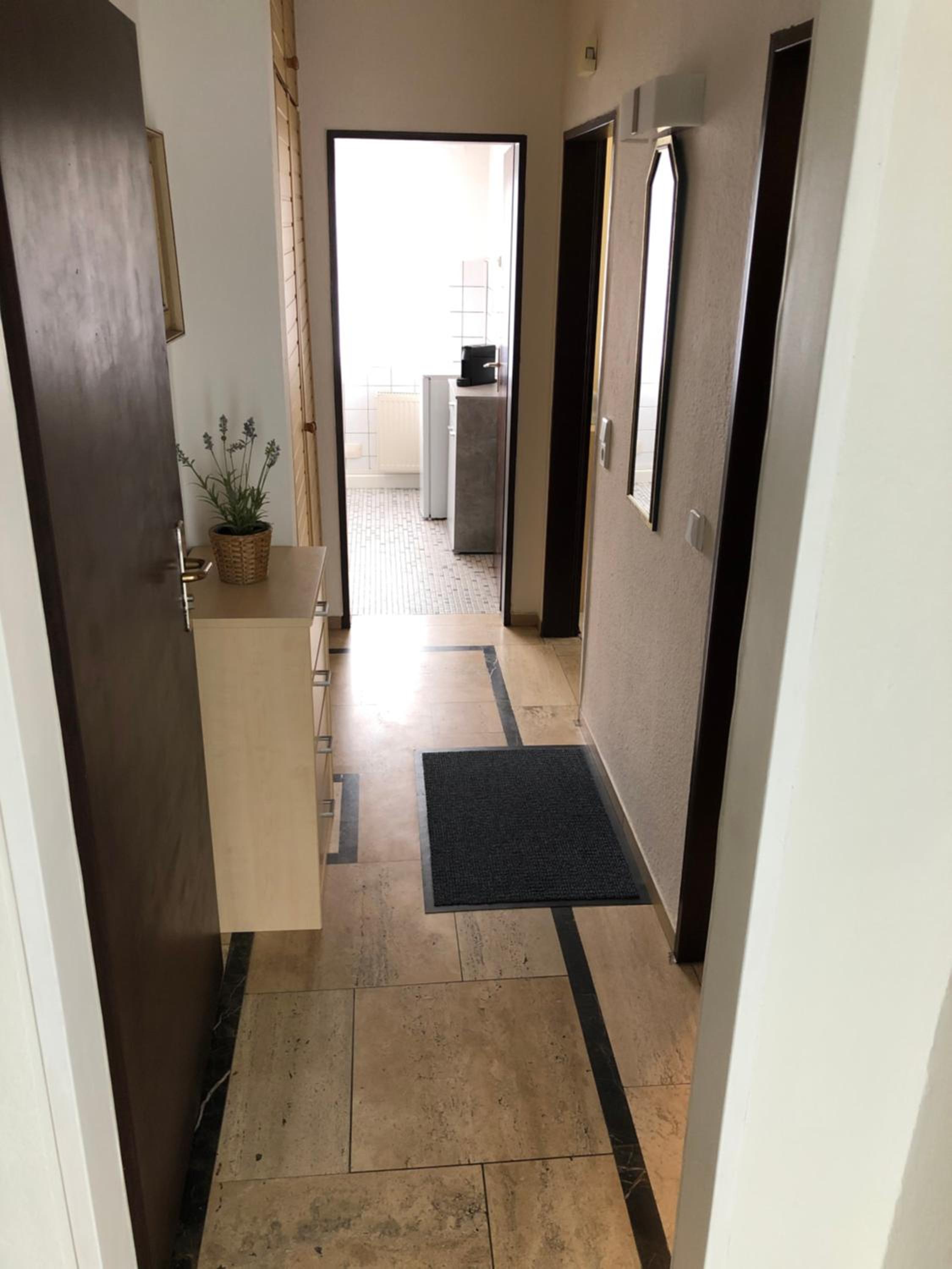 Apartment photo 3
