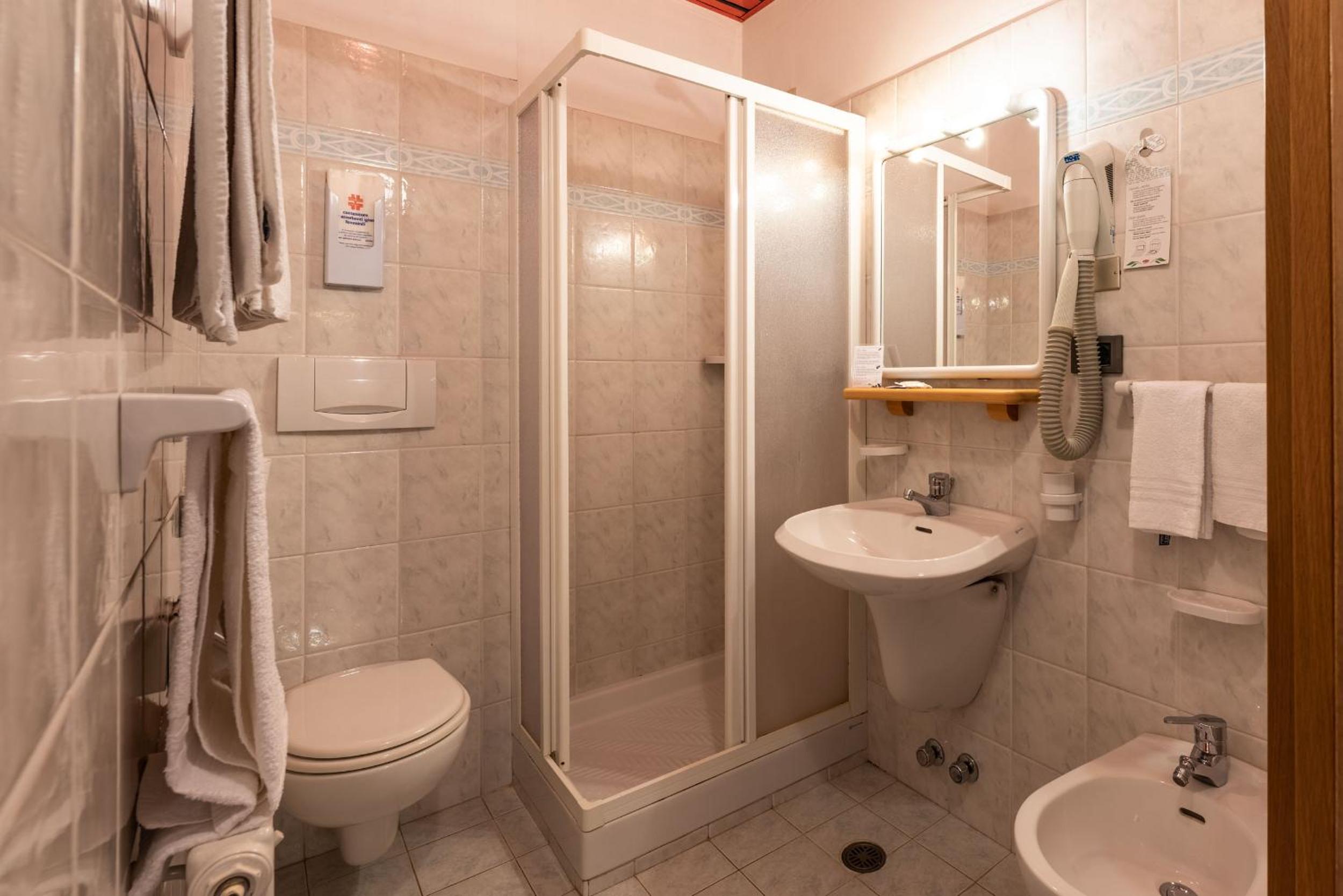 Deluxe Single Room photo 2