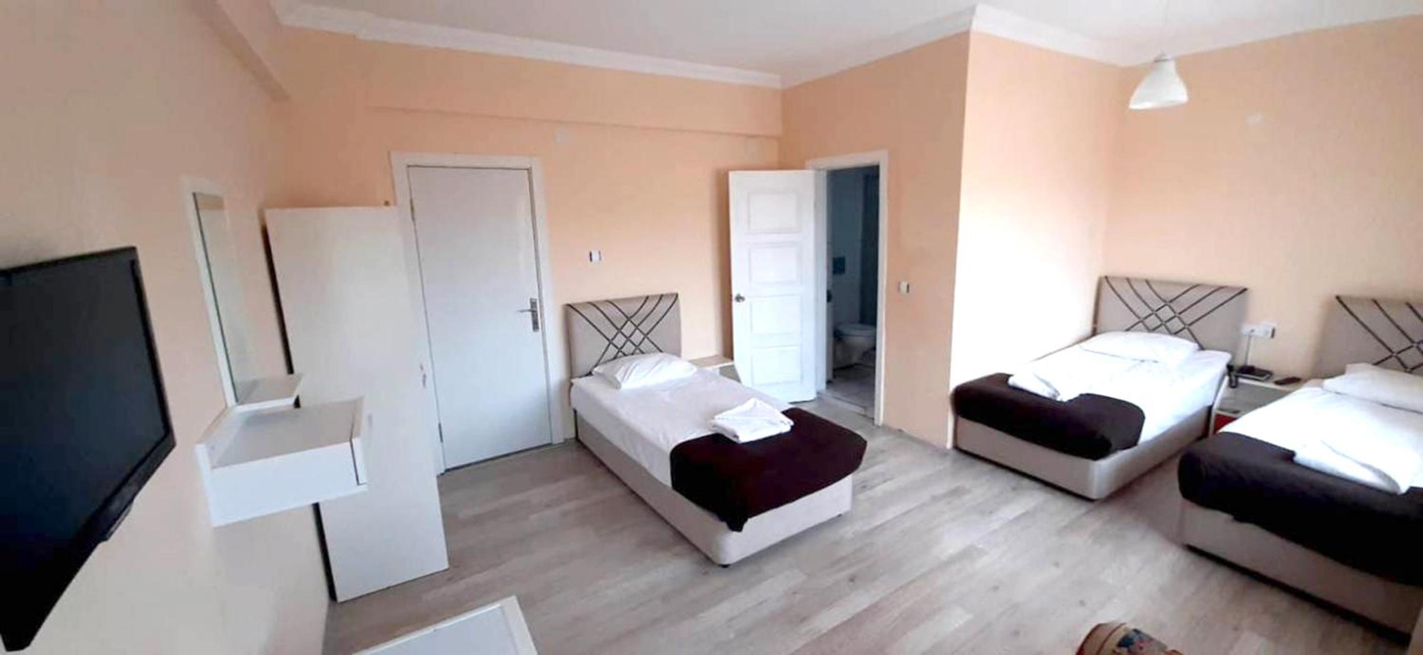 Triple Room - Photo 7