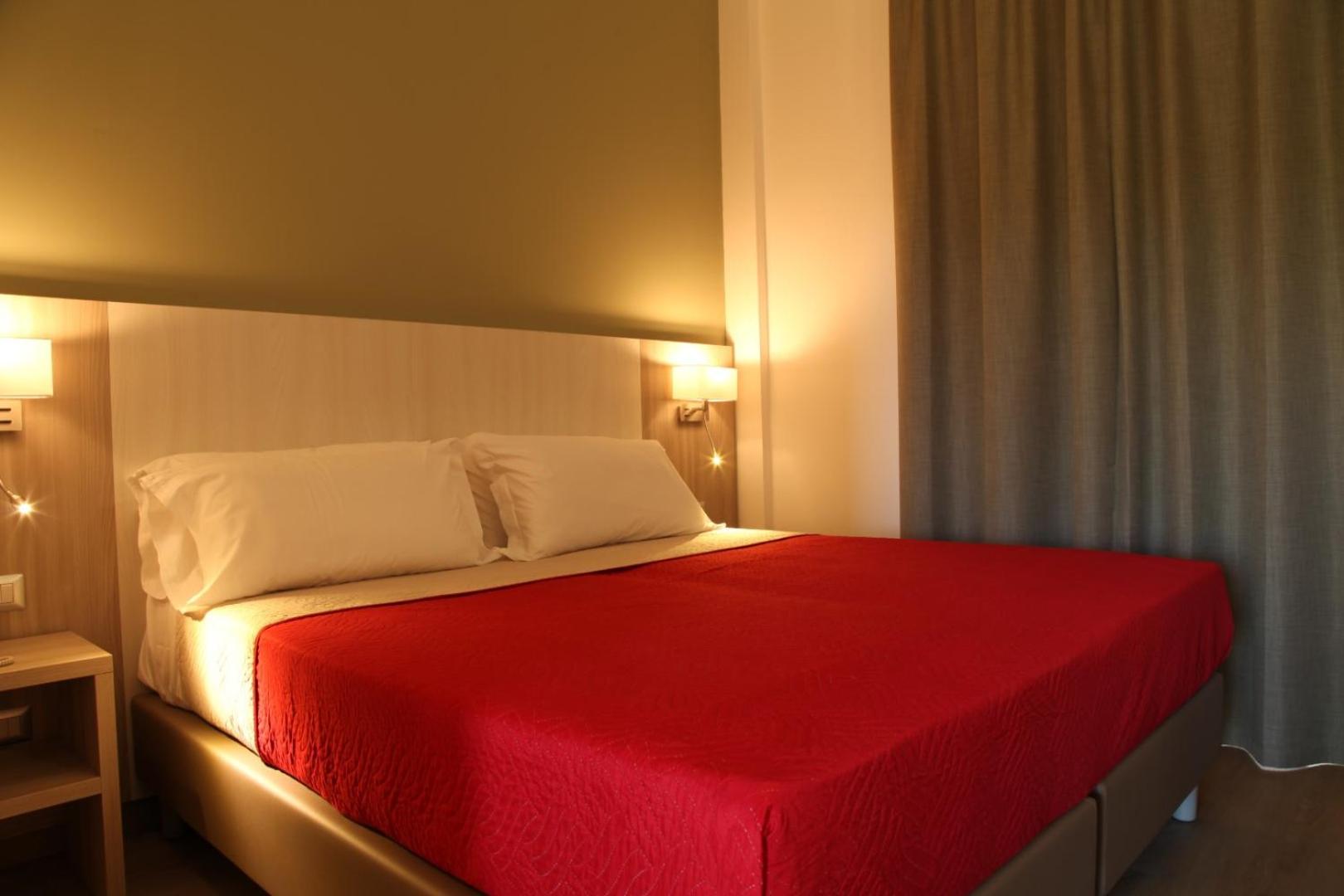 Comfort Double or Twin Room with Balcony - Photo 3