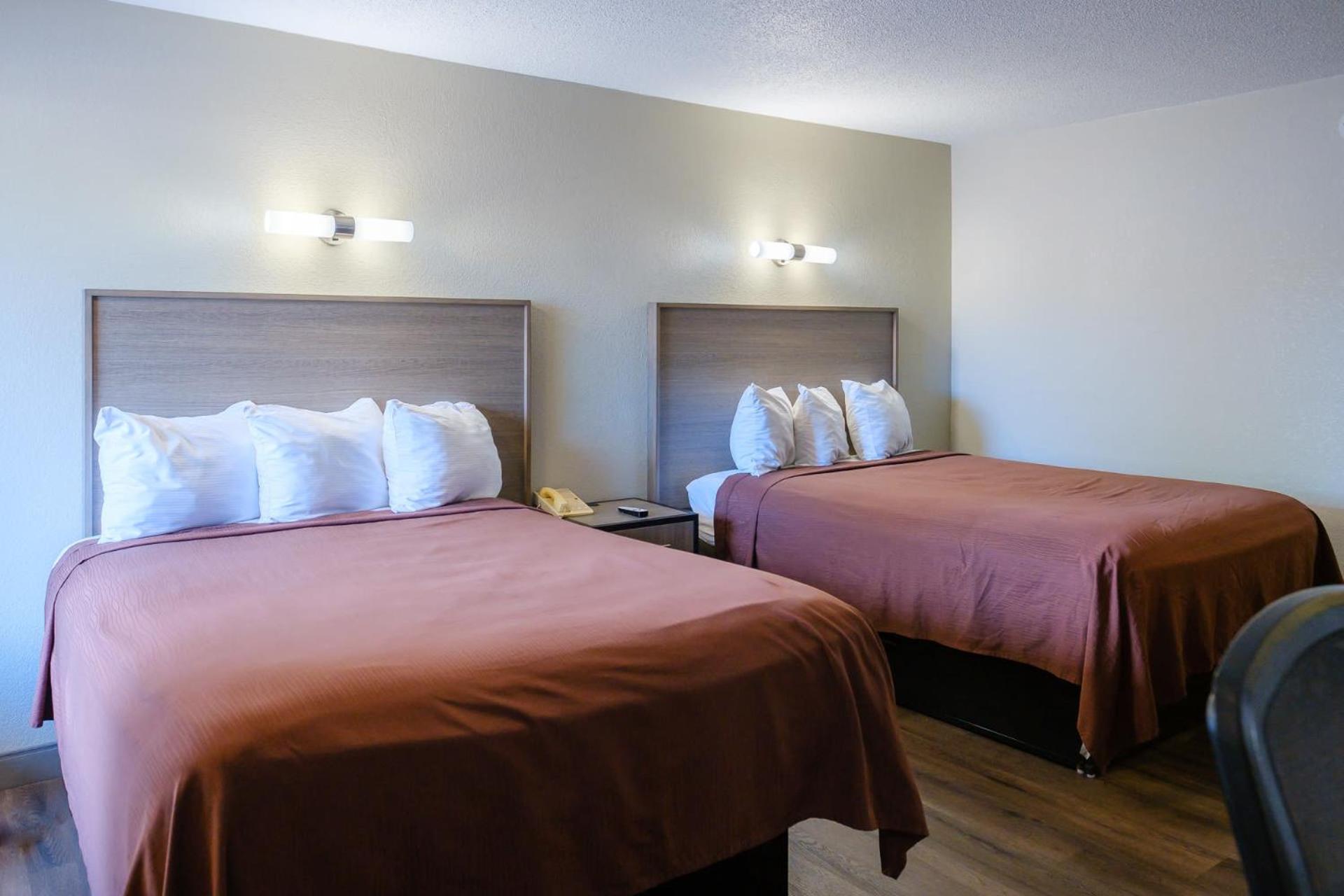 Double Room With Two Double Beds - Smoking