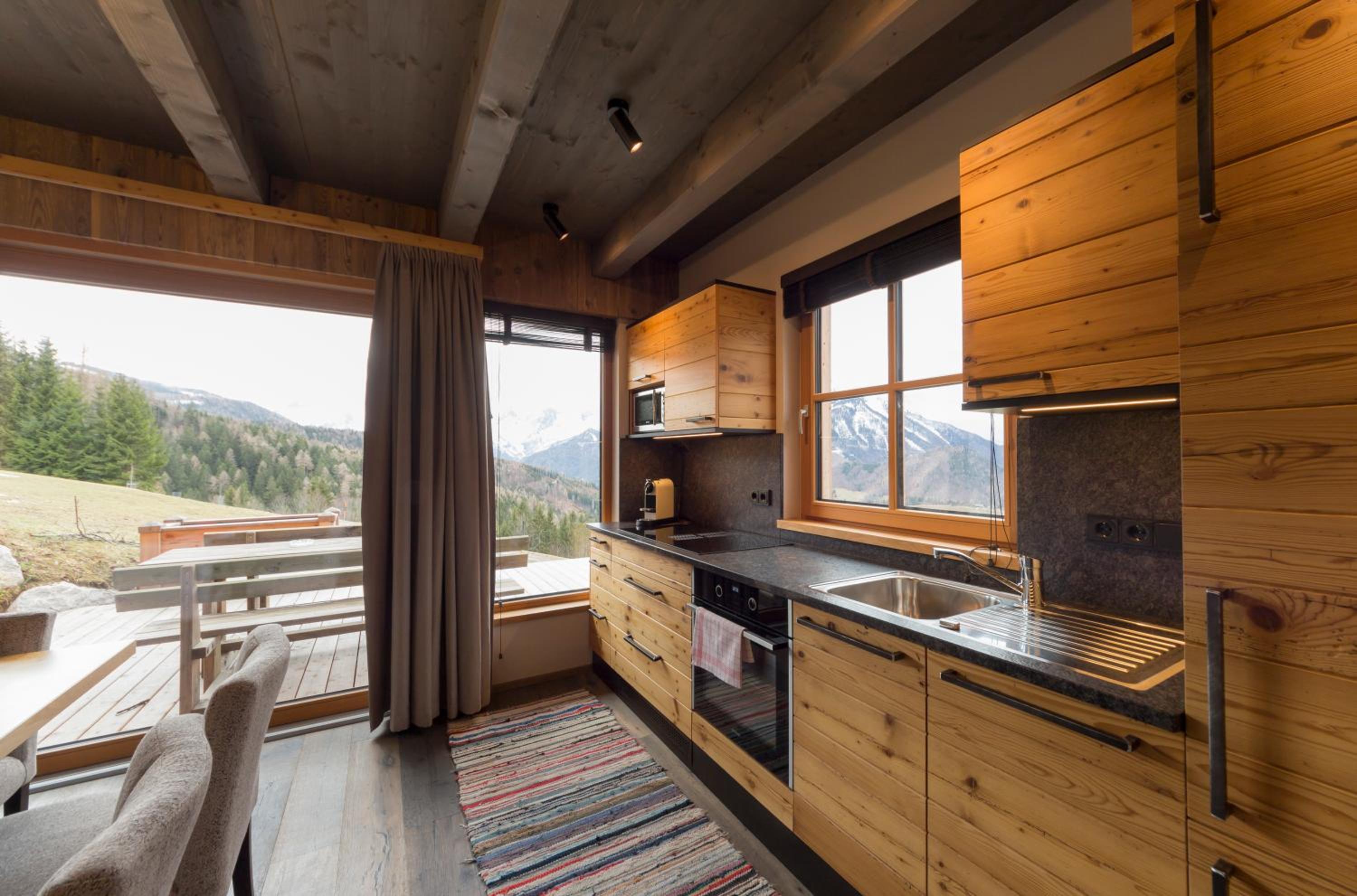 Three-Bedroom Chalet photo 3