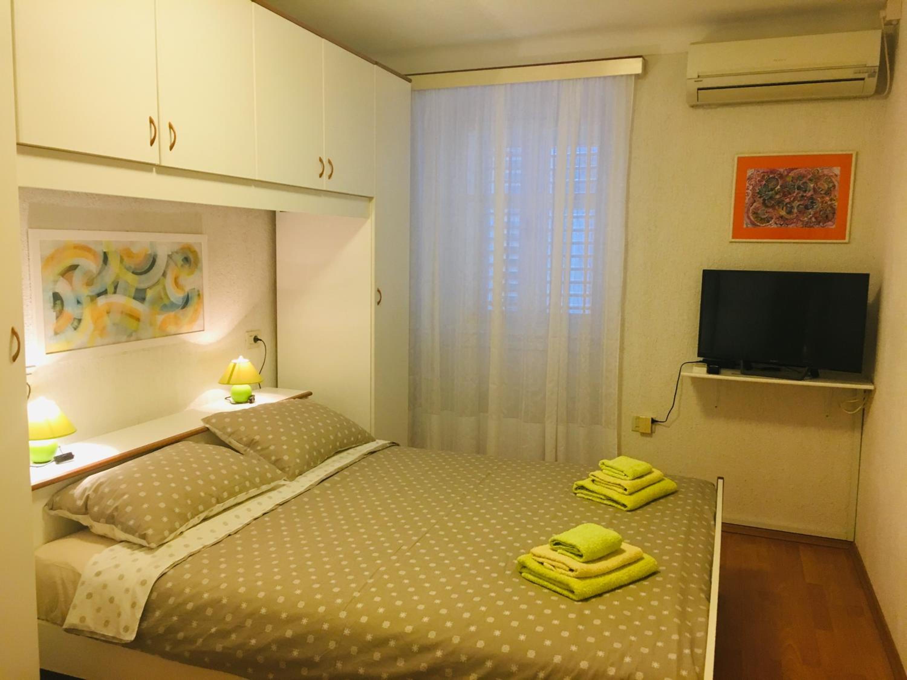 Apartment - Photo 11