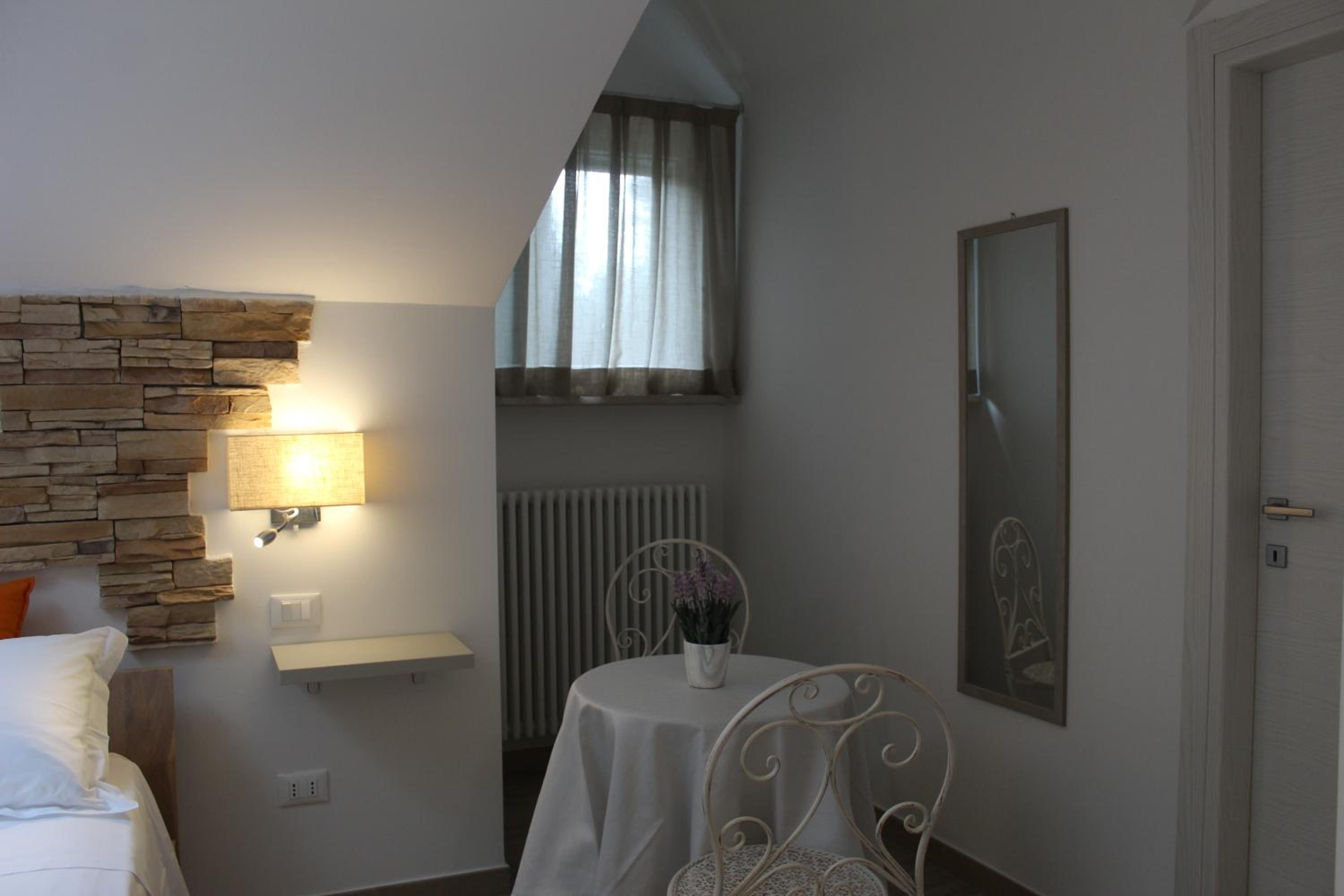 Double Room photo 2
