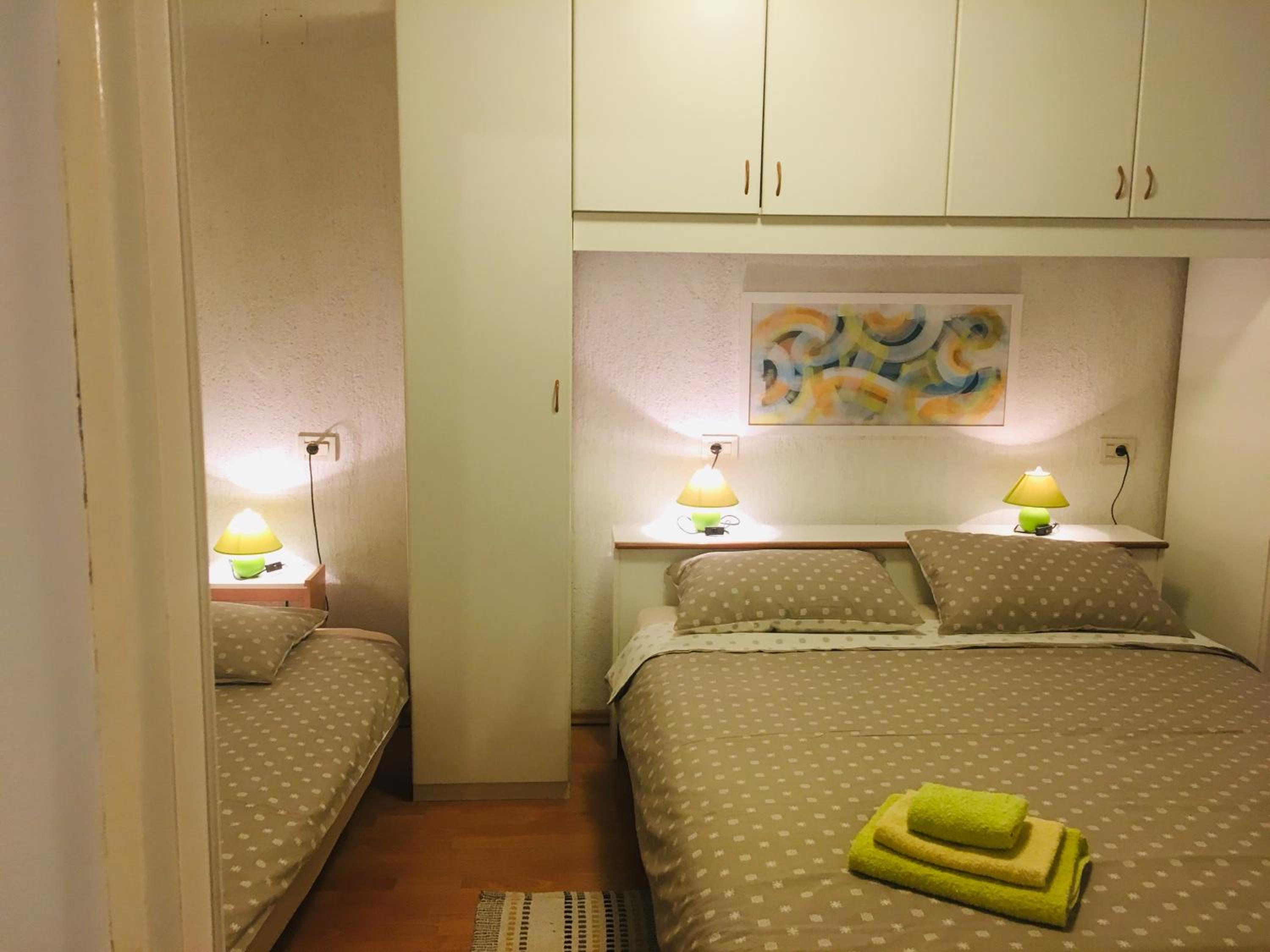Apartment - Photo 9