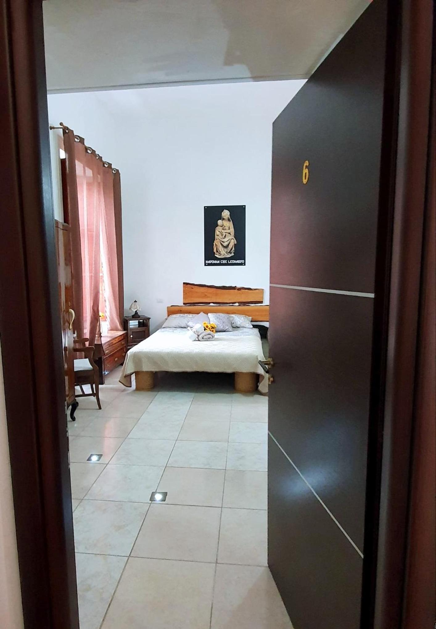 Superior Triple Room - Photo 13
