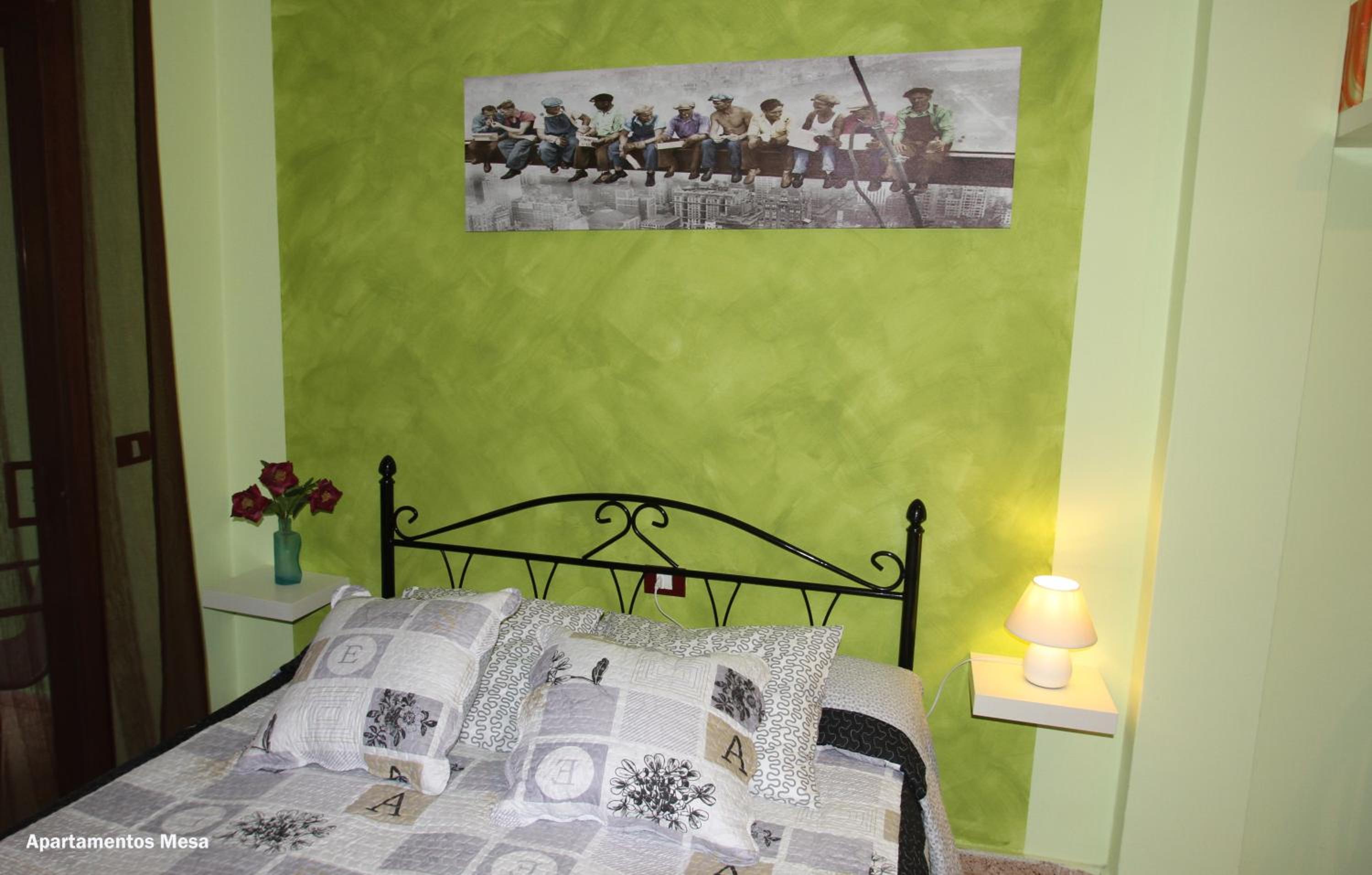Estudio con Balcón (2 adultos)