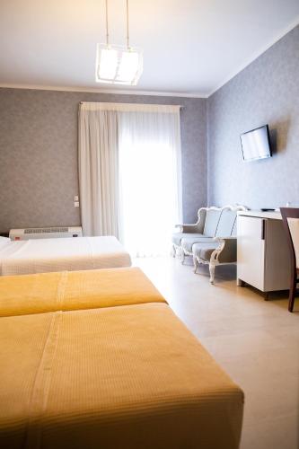 Triple Room - Photo 1