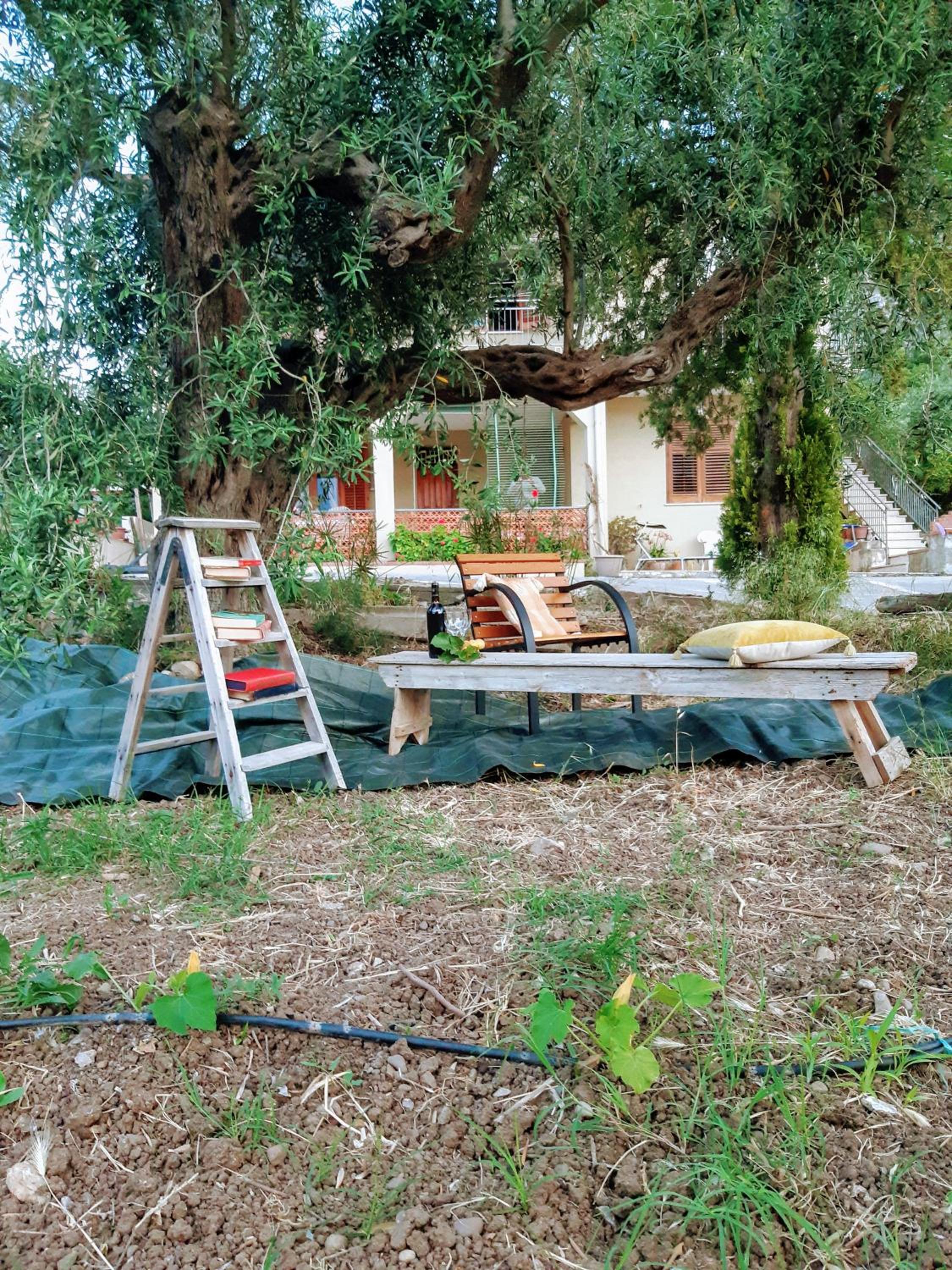 Three-Bedroom Villa - Photo 29