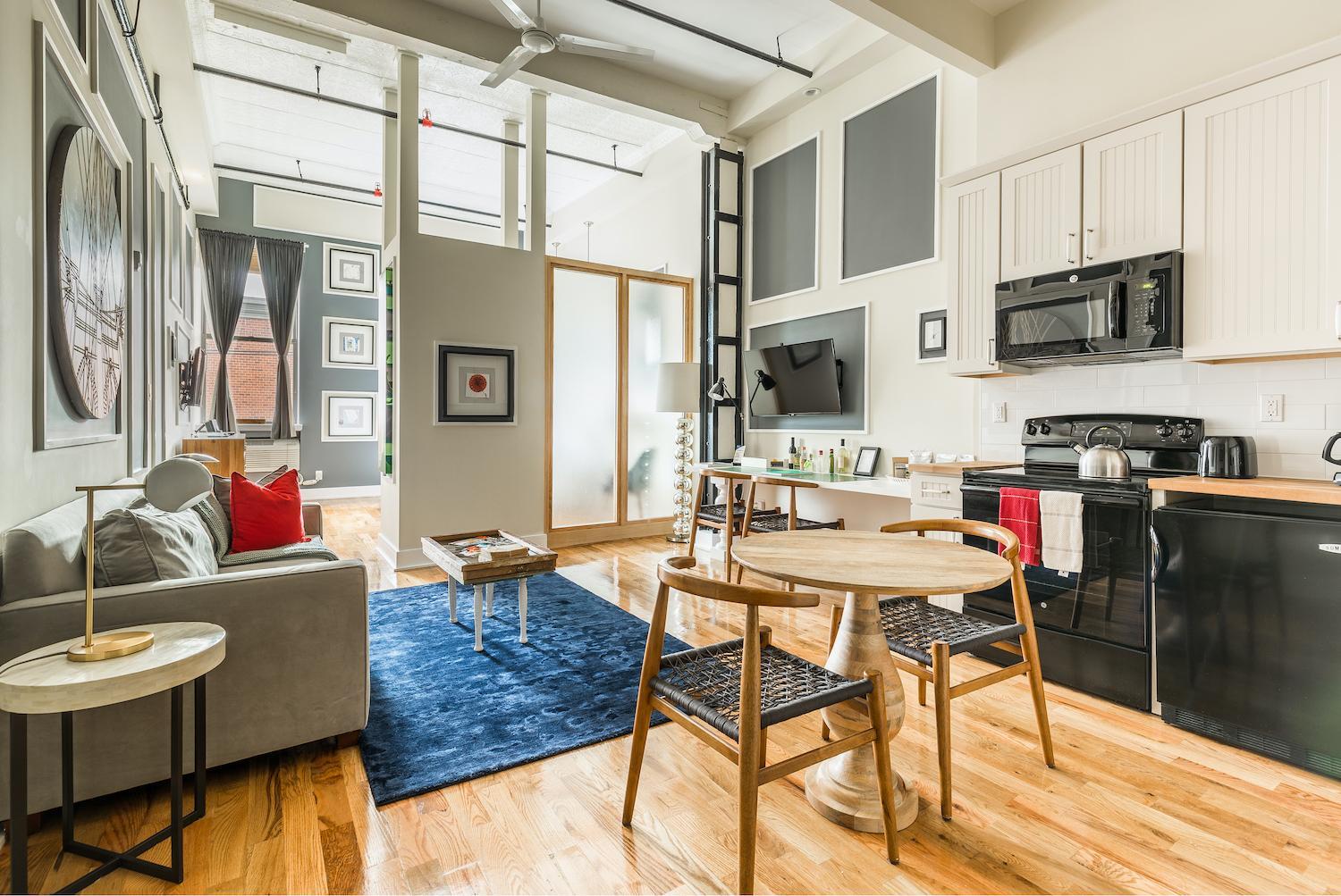 Deluxe Loft Suite photo 2