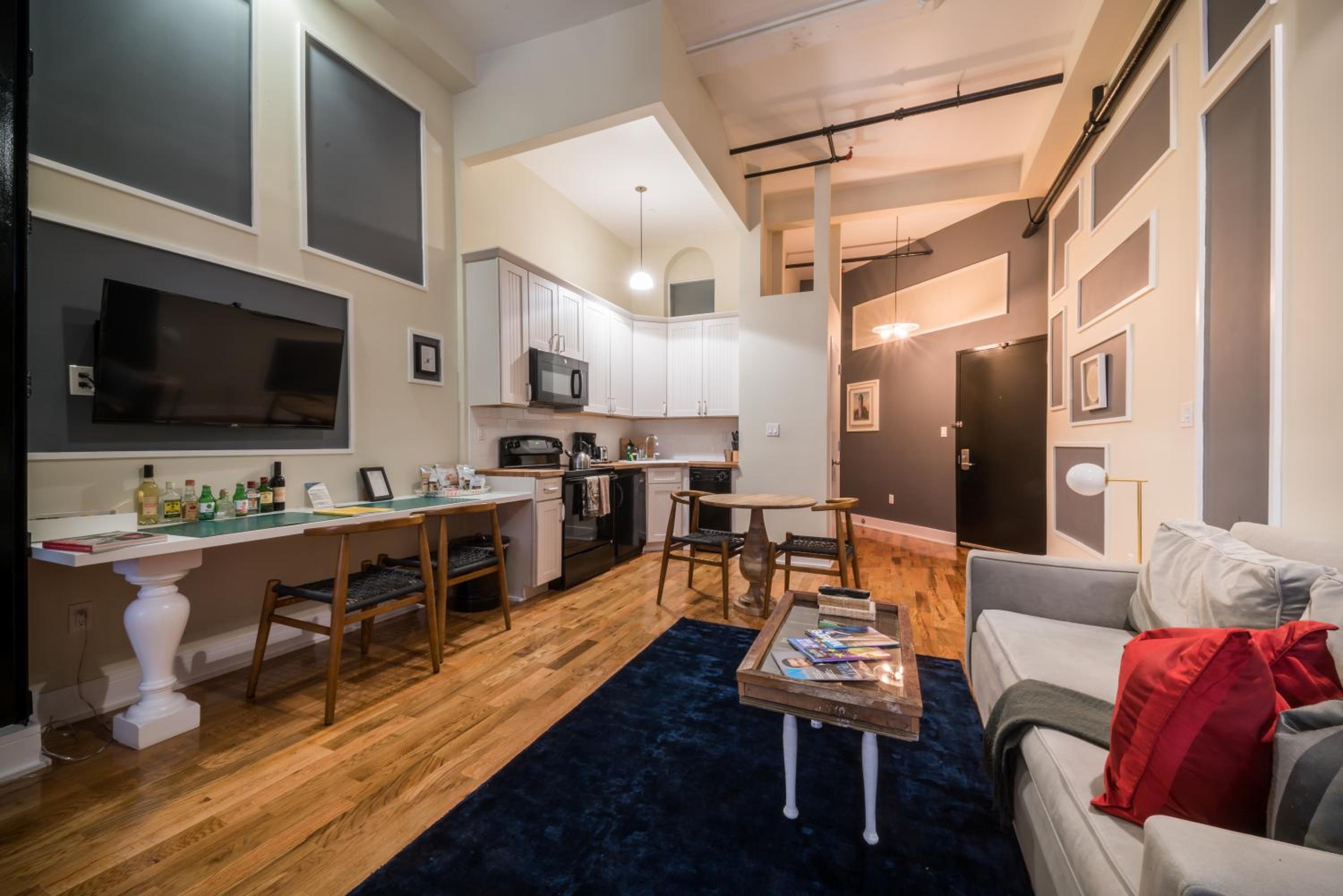Deluxe Loft Suite photo 1