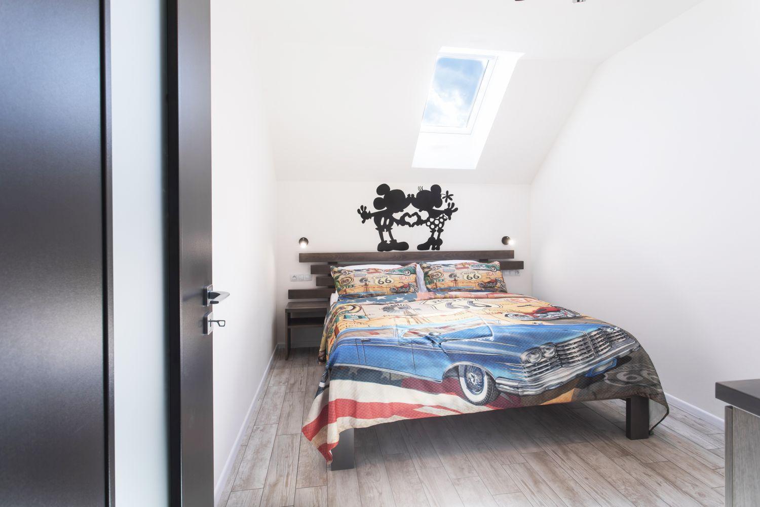 Two-Bedroom Apartment - Photo 3